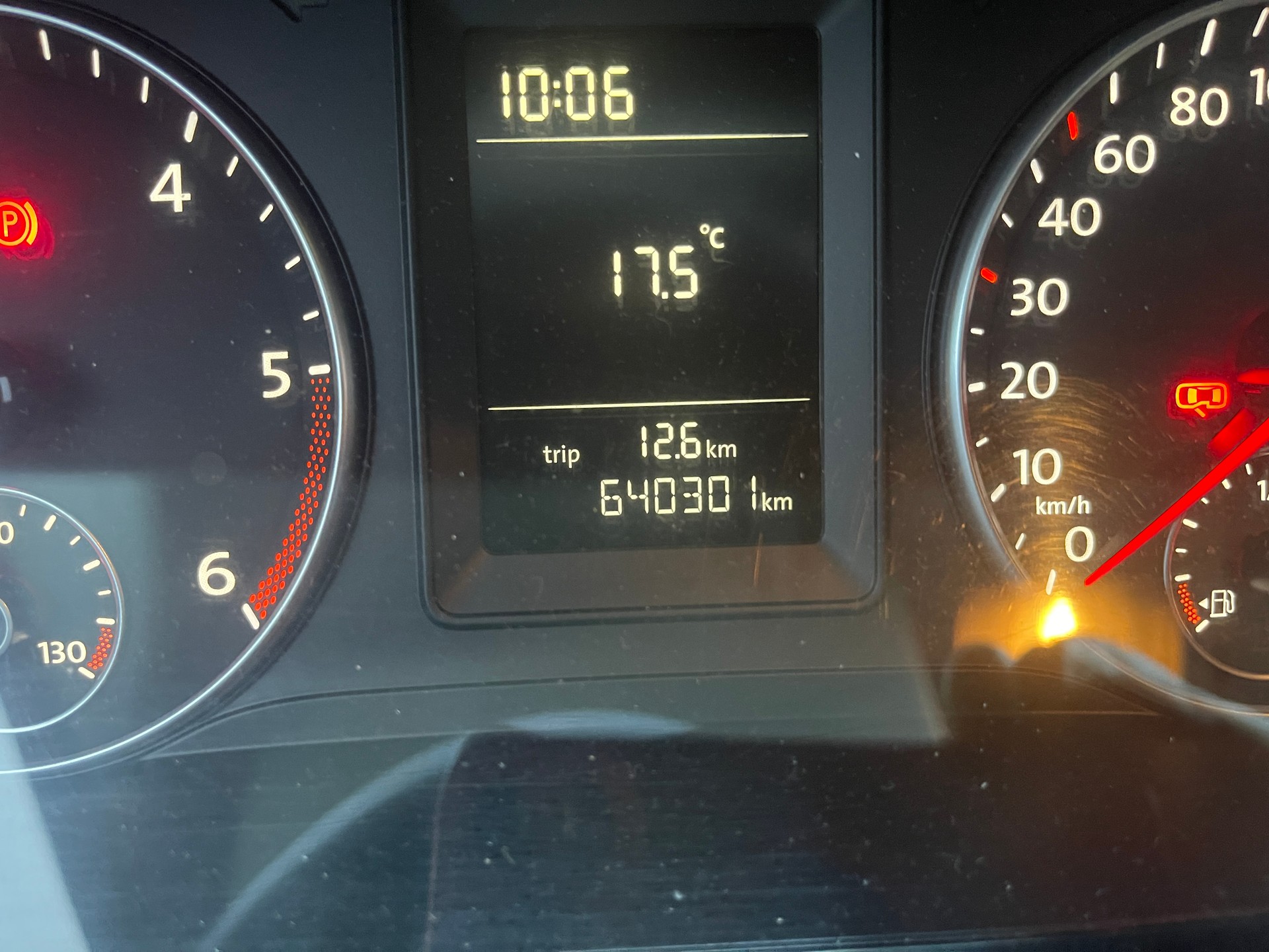 VW Caddy 1.6 TDI-image-5