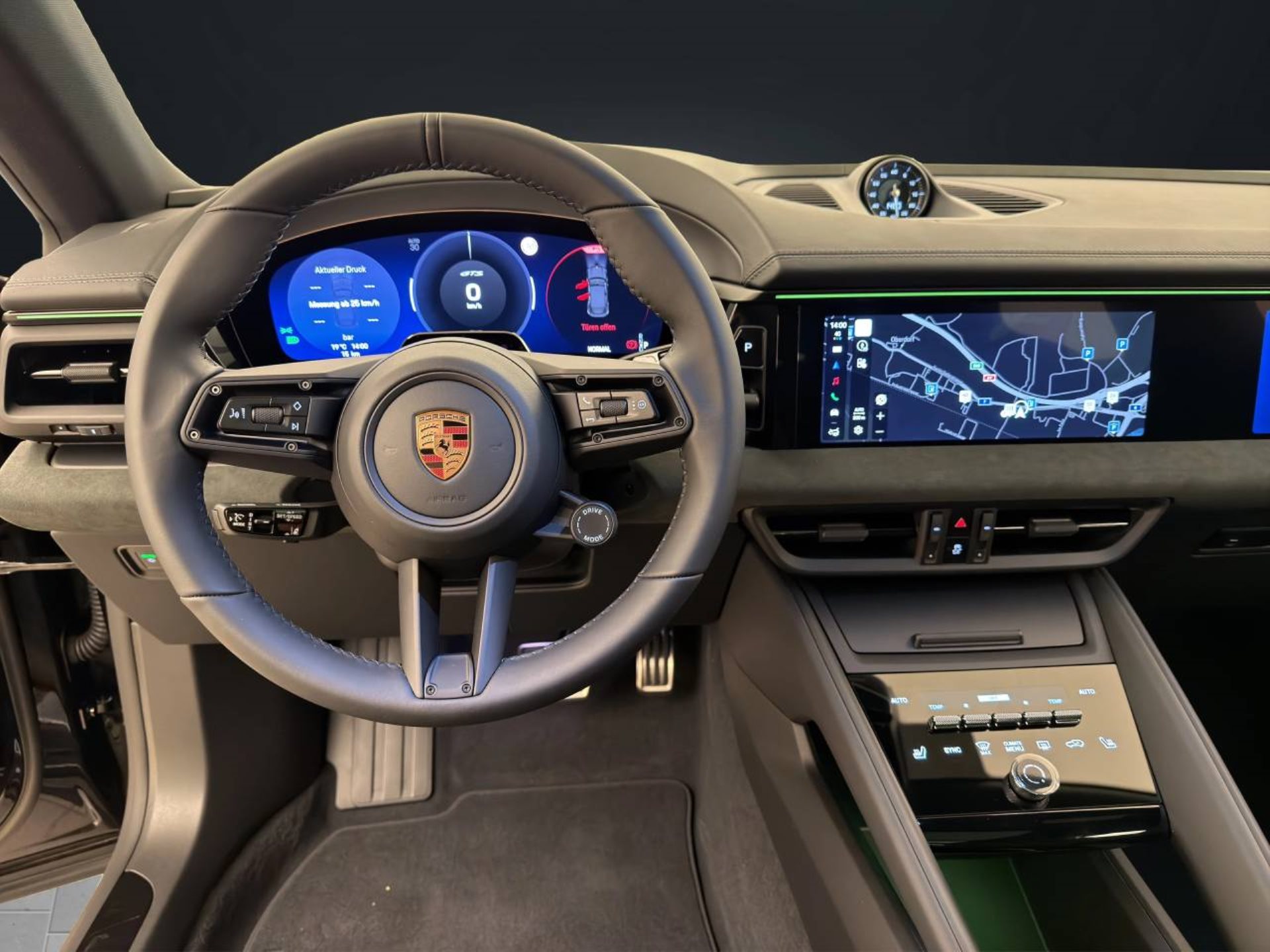 PORSCHE Macan GTS-image-14