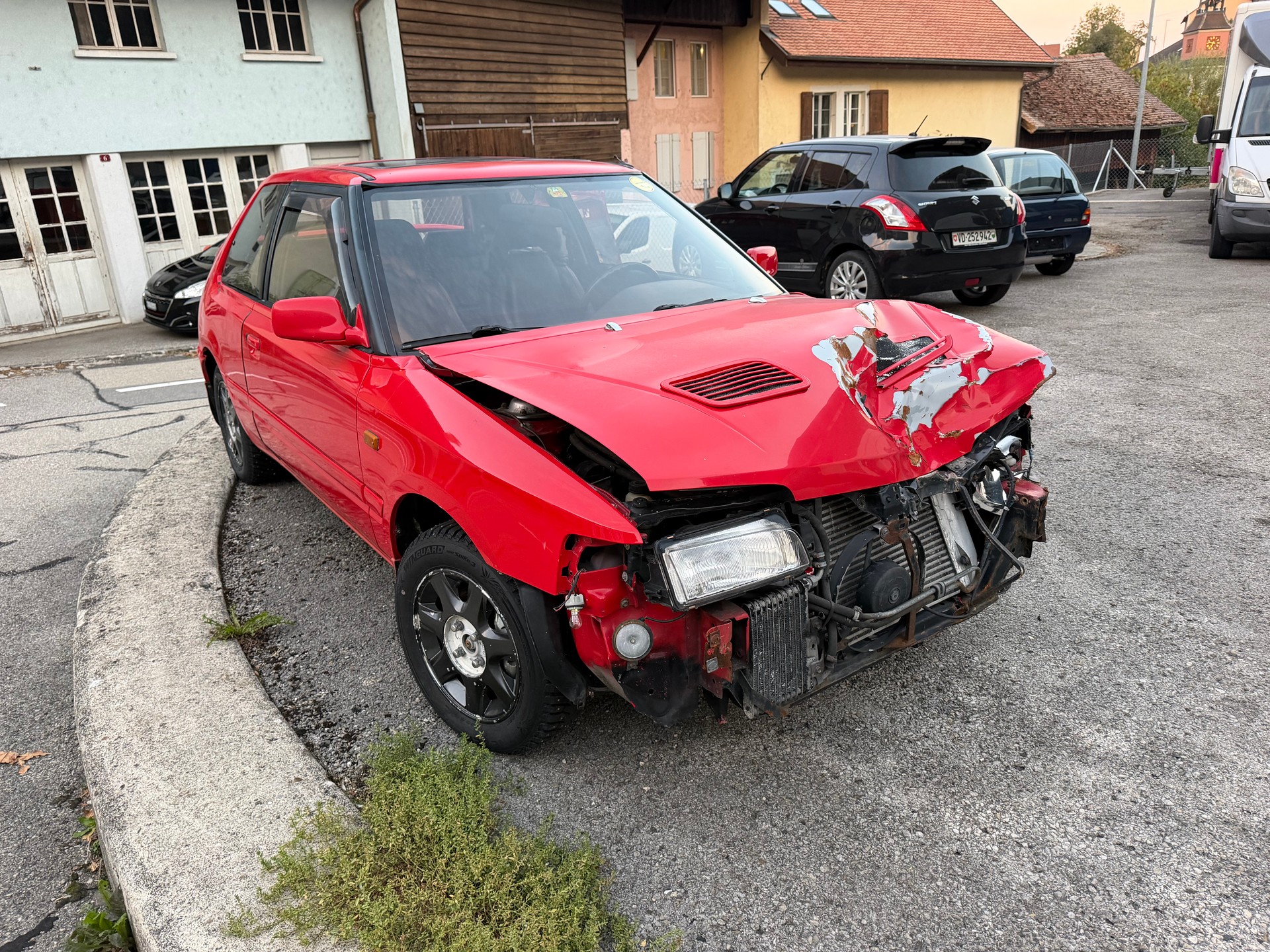 MAZDA 323 1.8i 16V GTX Turbo4WD-image-6