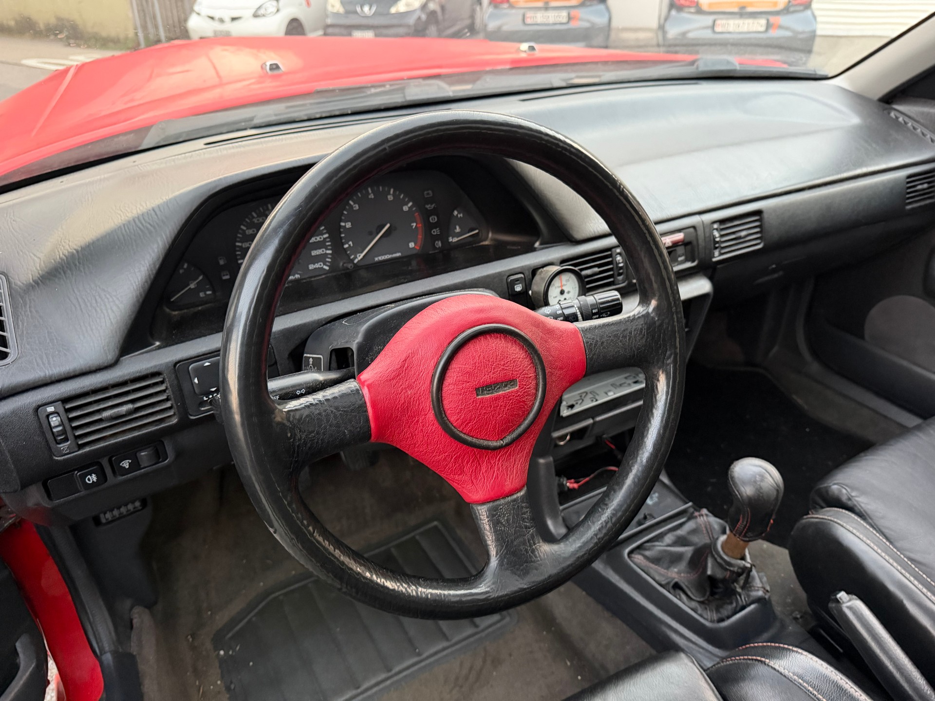 MAZDA 323 1.8i 16V GTX Turbo4WD-image-10