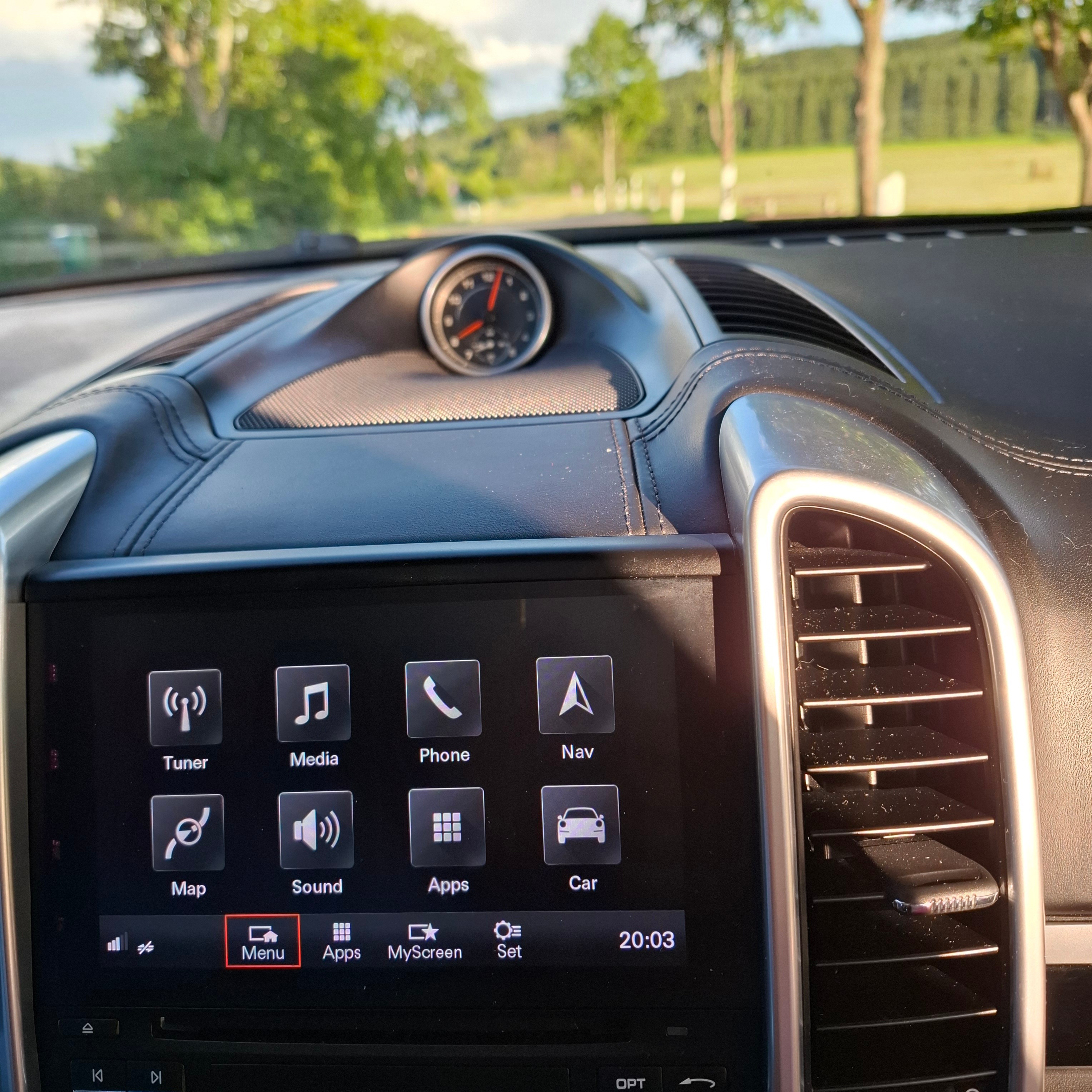 Car photo