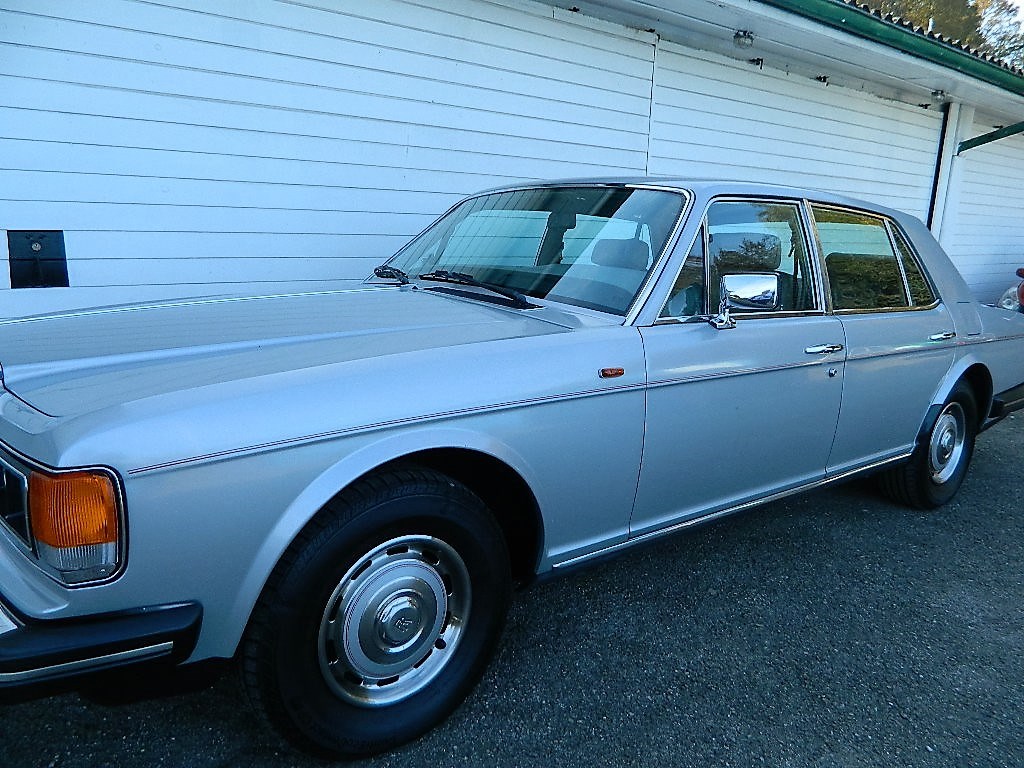 ROLLS-ROYCE Silver Spirit-image-4
