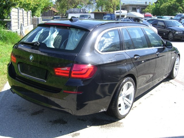 BMW 525d Touring Steptronic-image-2