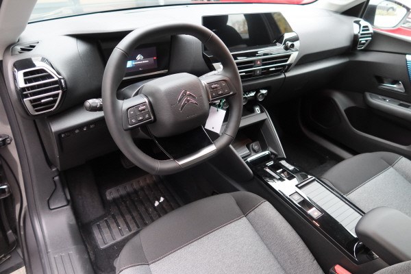 CITROEN C4 Electric Swiss Ed.-image-8