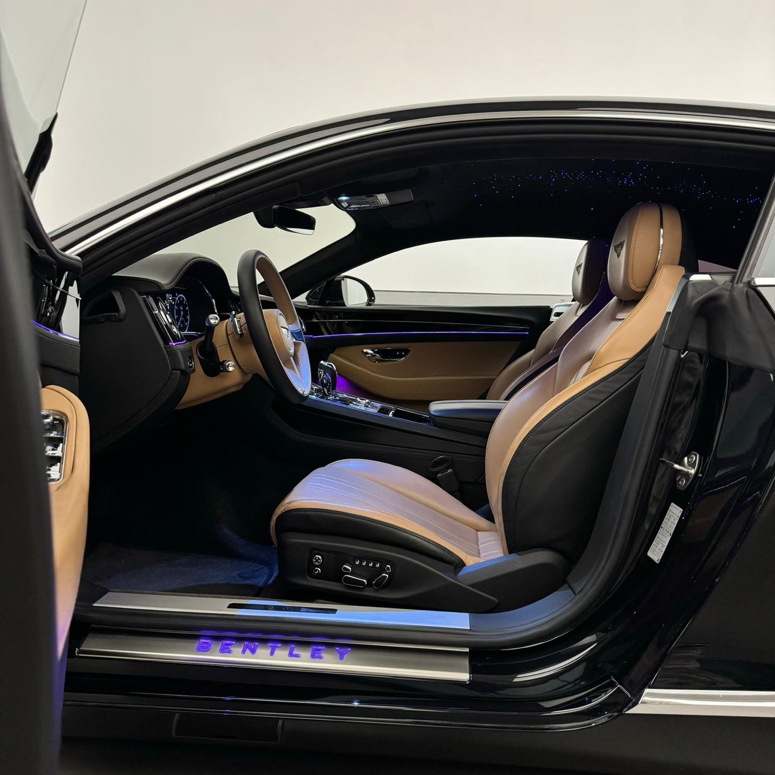 BENTLEY Continental GT 6.0 W12-image-6