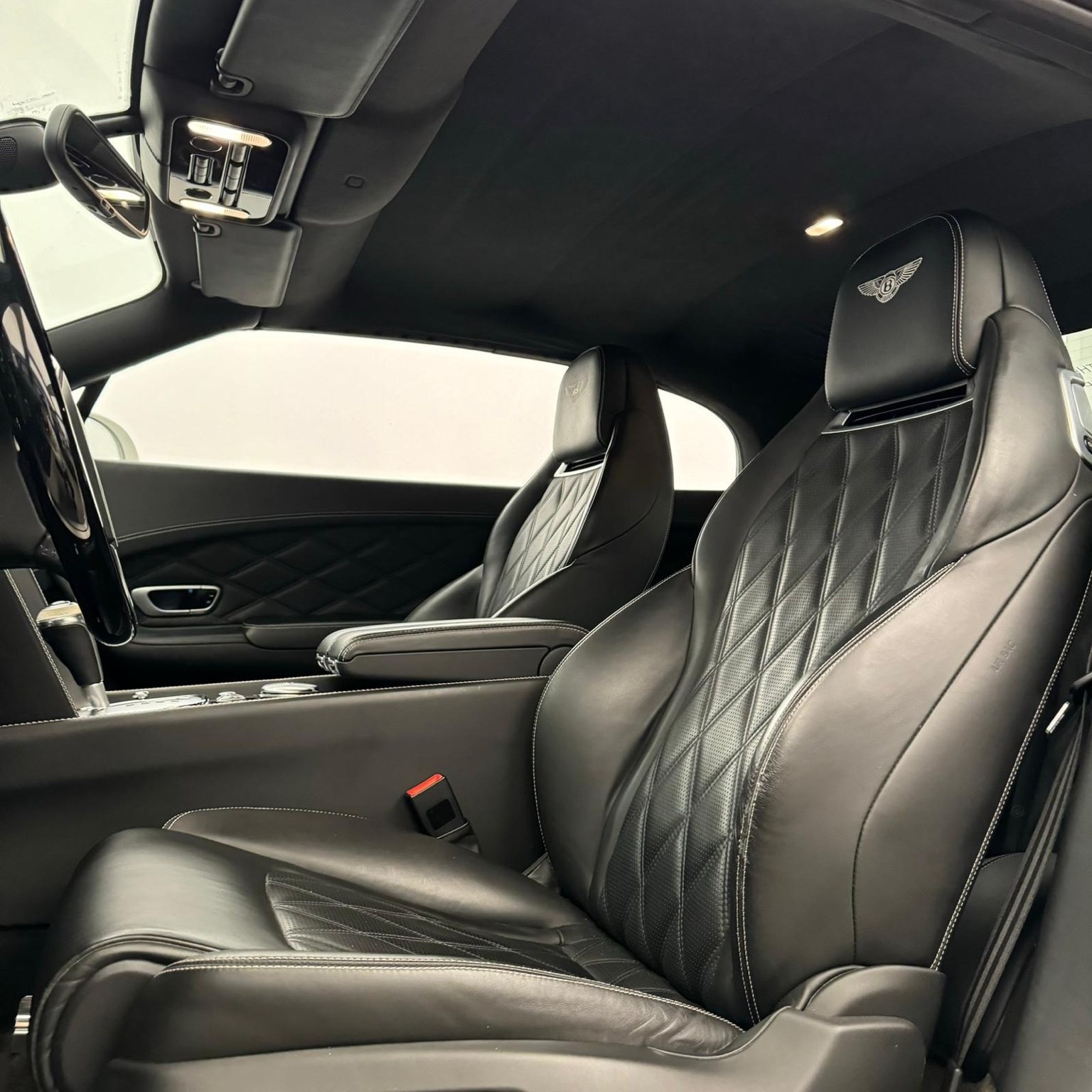 BENTLEY Continental GTC 4.0 V8 Aero Package-image-7