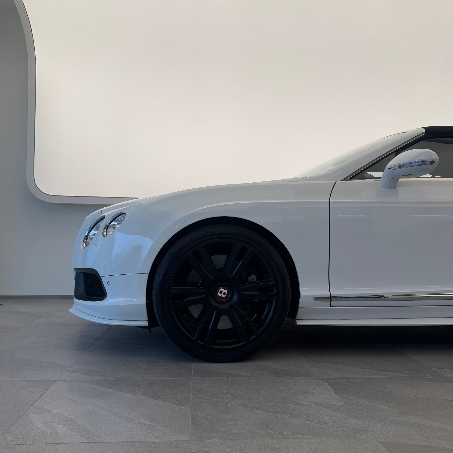 BENTLEY Continental GTC 4.0 V8 Aero Package-image-3