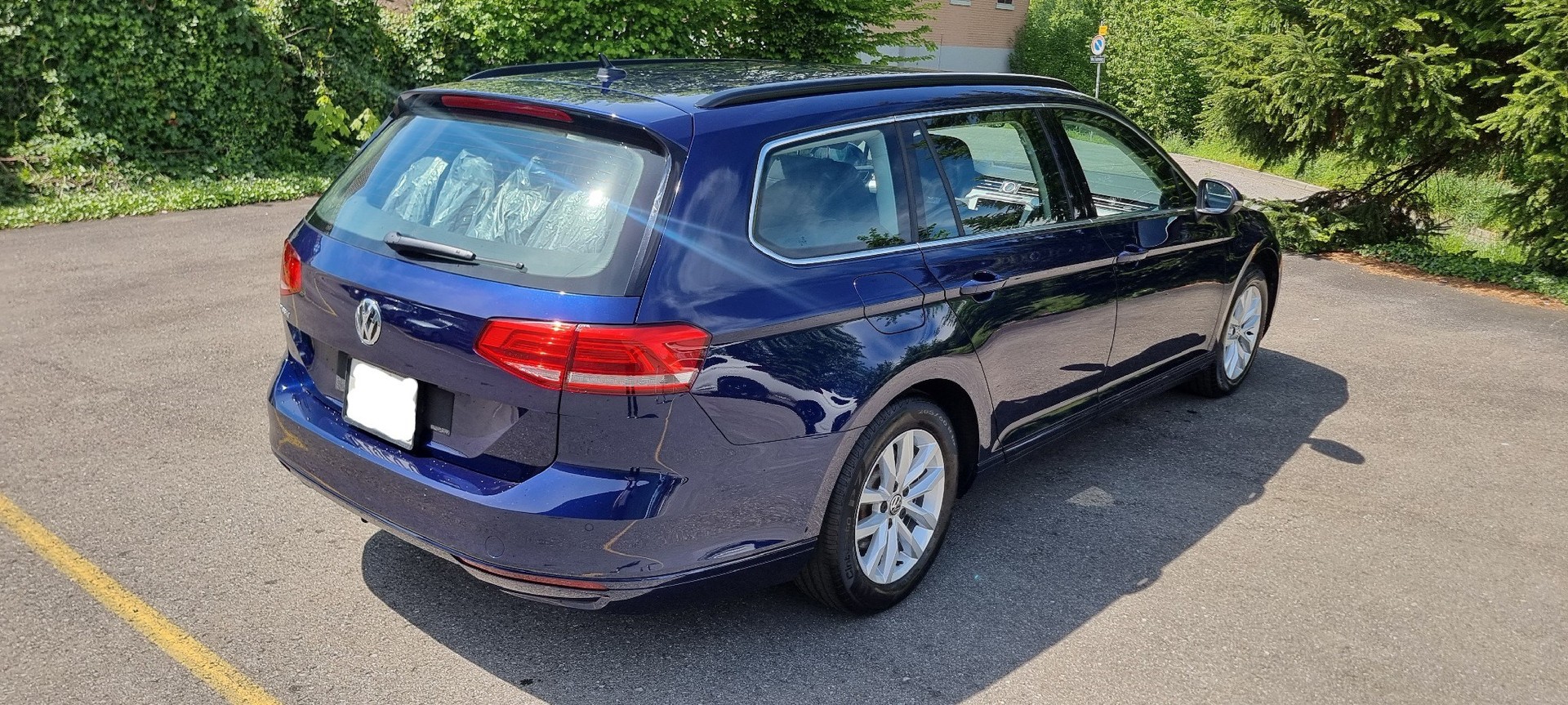 VW Passat Variant 2.0 TDI BMT Comfortline DSG-image-1