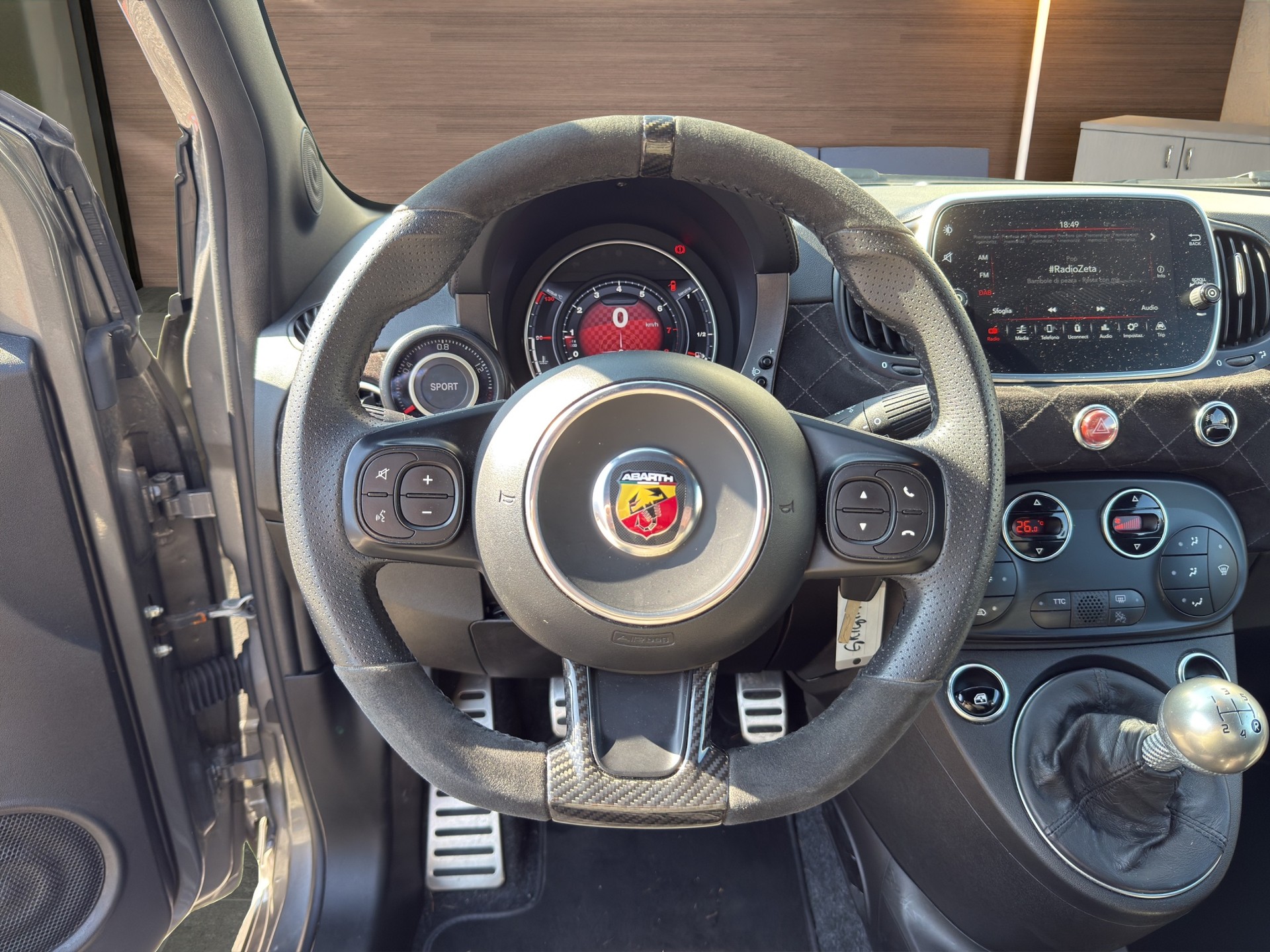 FIAT 595 1.4 16V Turbo Abarth Pista-image-9