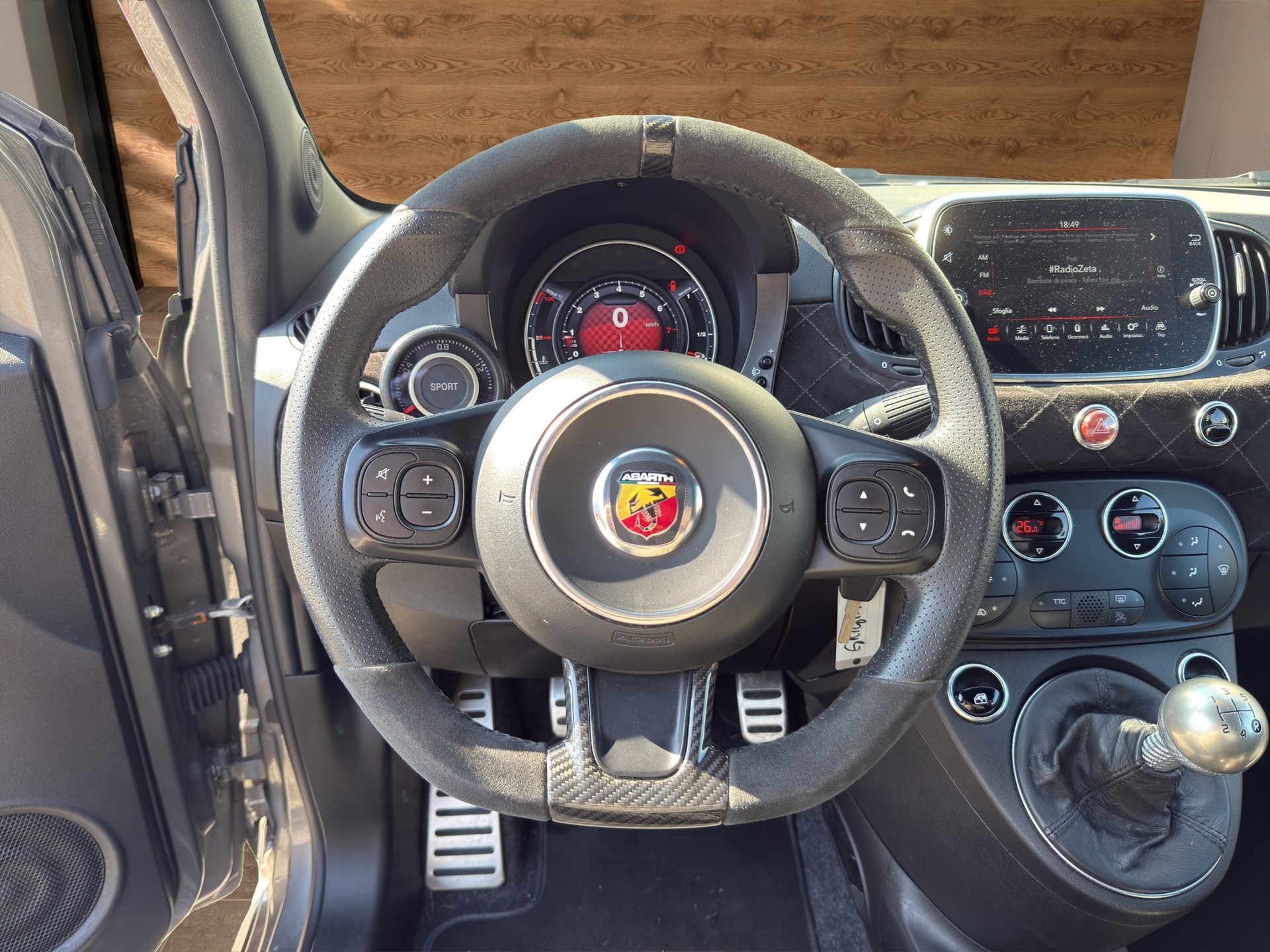 FIAT 595 1.4 16V Turbo Abarth Pista-image-9