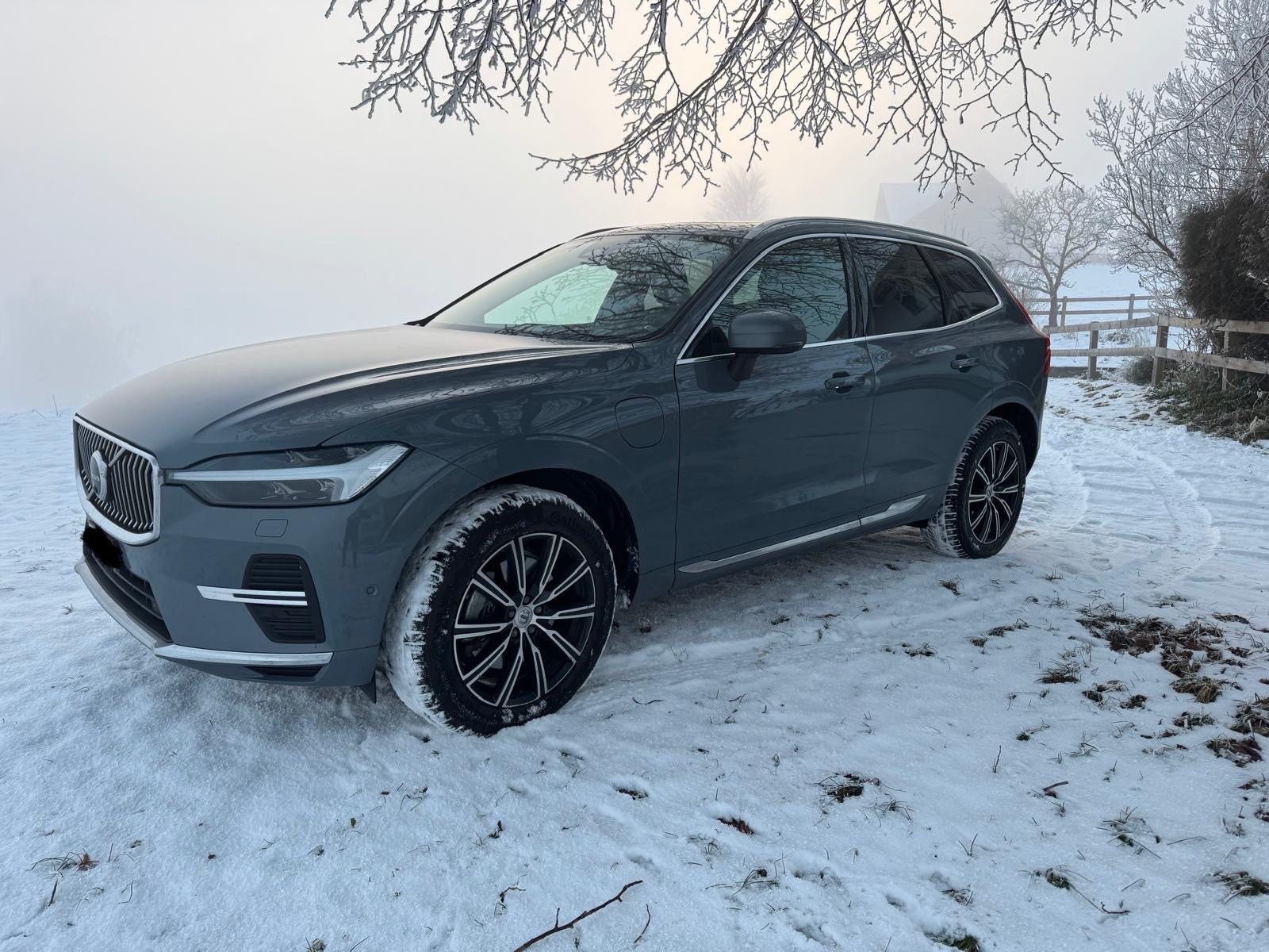 VOLVO XC60 T6 eAWD PluginHybrid Ultimate Bright Geartronic-image-0