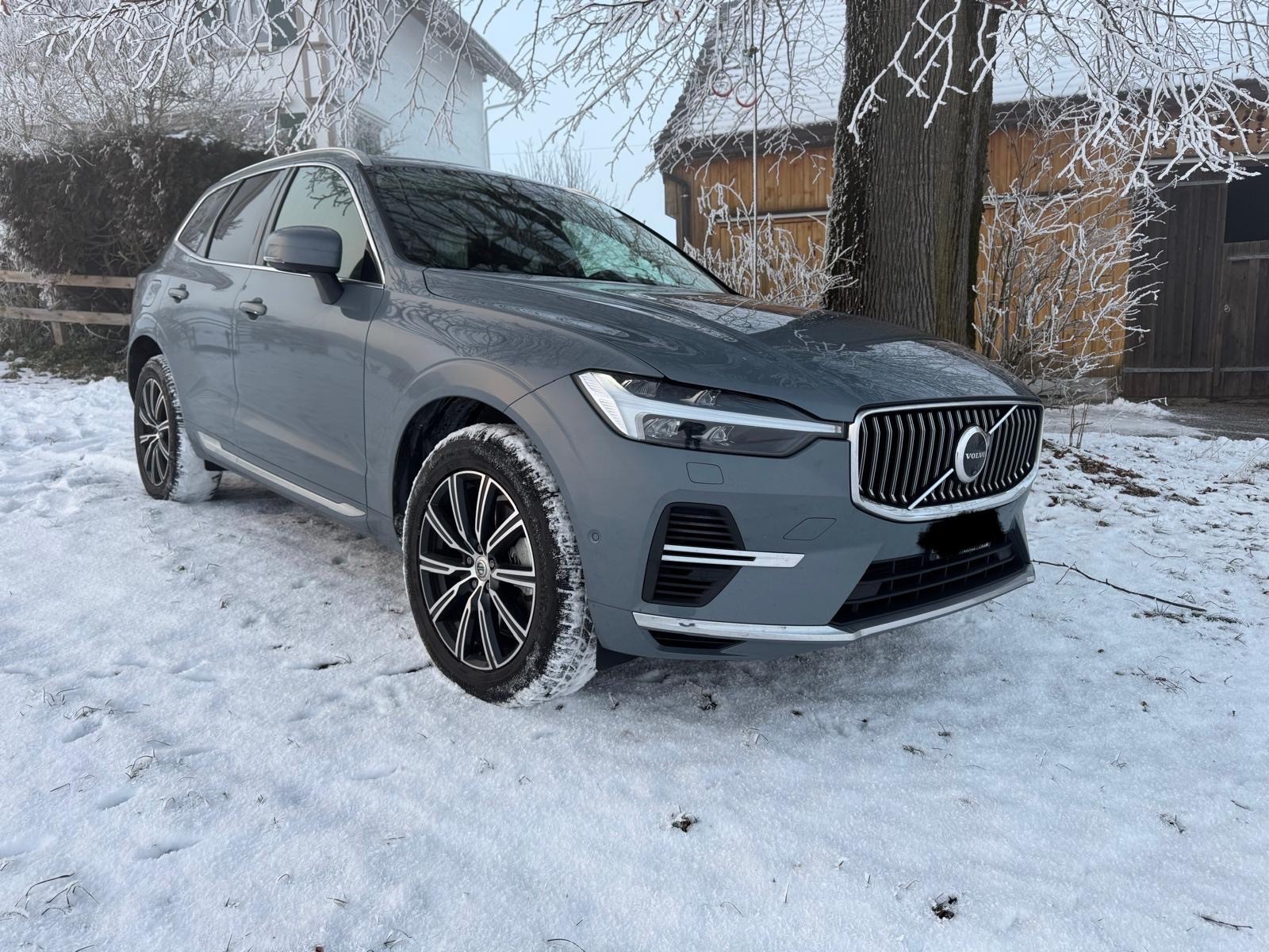 VOLVO XC60 T6 eAWD PluginHybrid Ultimate Bright Geartronic-image-2