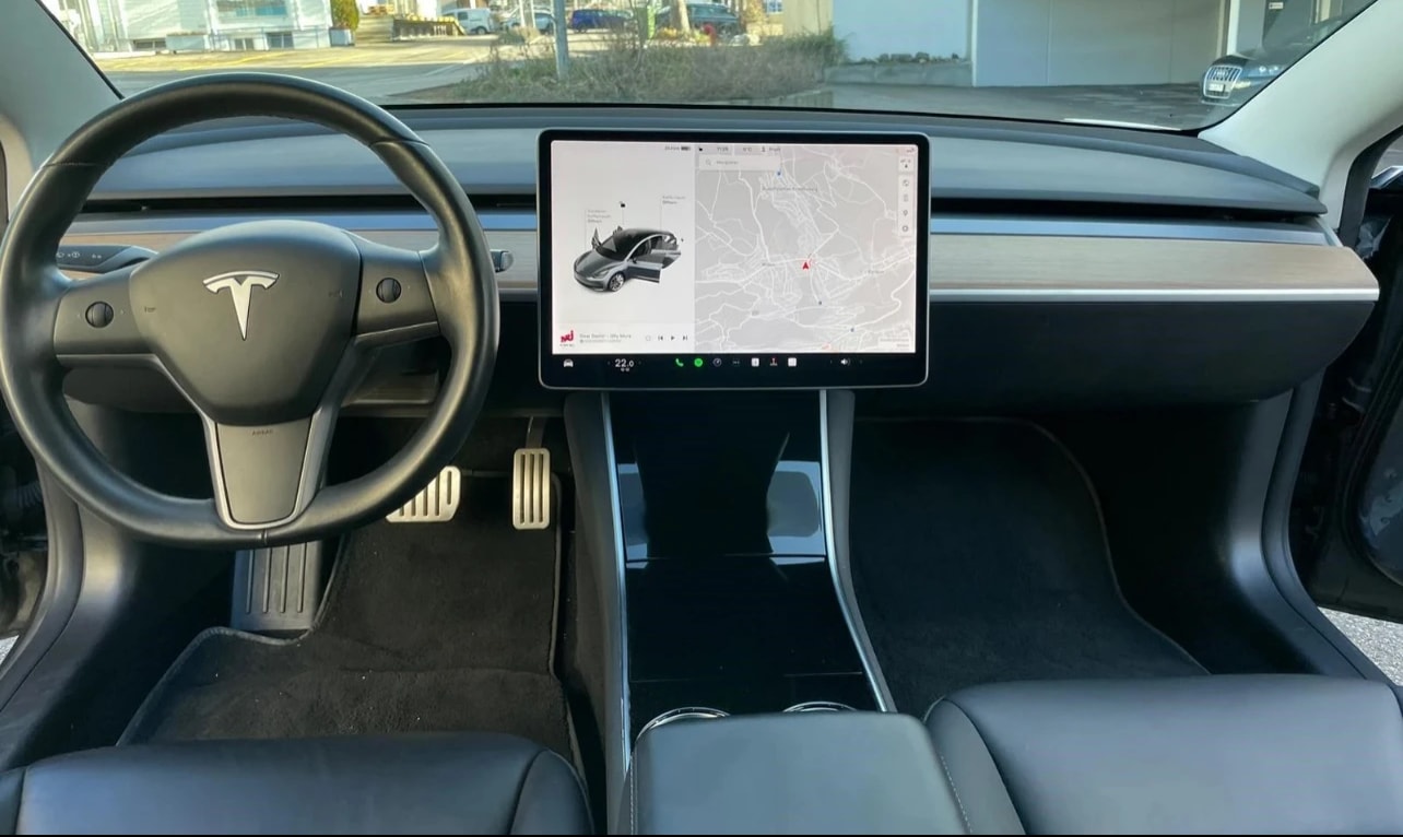 TESLA MODEL 3 Performance 530Km Dual Motor AWD CH-Auto 60% unter Neupreis-image-10