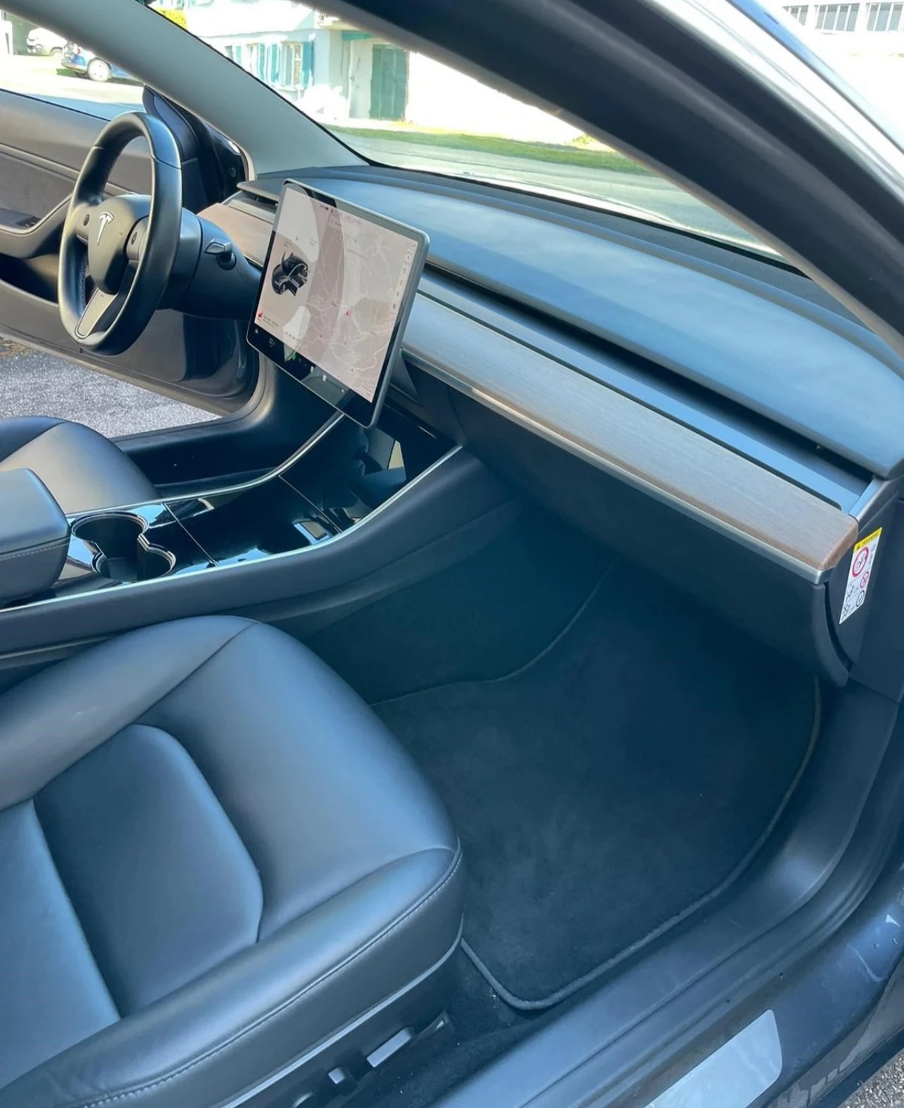 TESLA MODEL 3 Performance 530Km Dual Motor AWD CH-Auto 60% unter Neupreis-image-13
