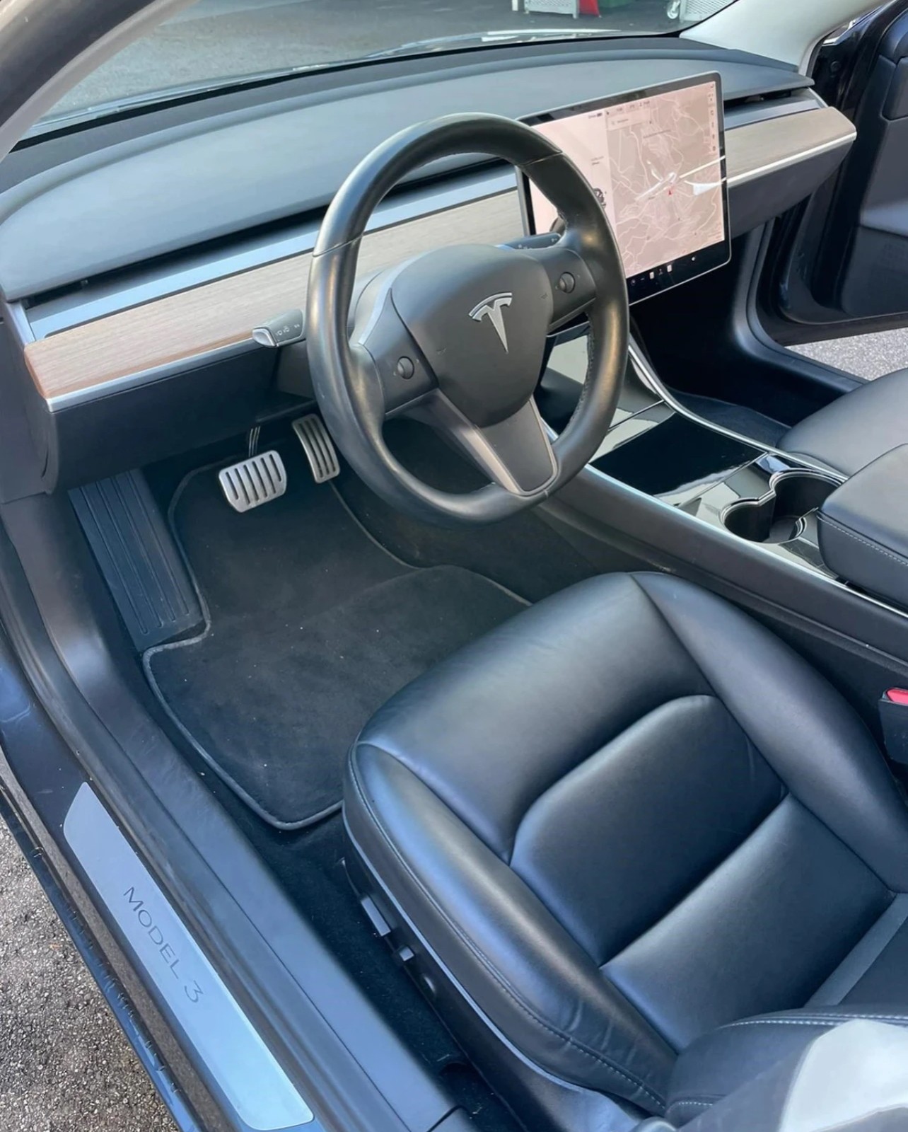 TESLA MODEL 3 Performance 530Km Dual Motor AWD CH-Auto 60% unter Neupreis-image-11