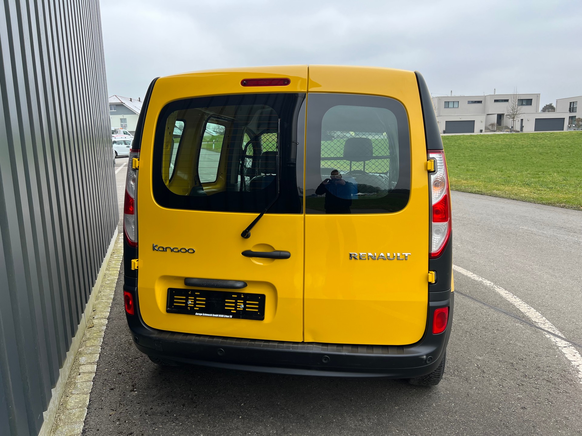 RENAULT Kangoo Medium TCe 115 Business A-image-6