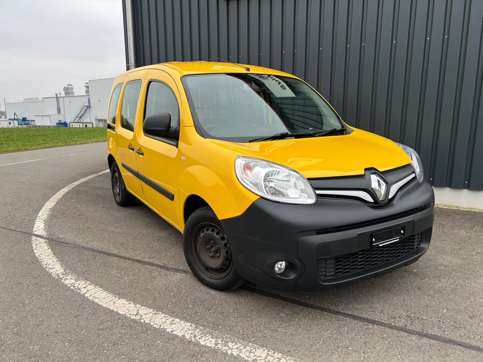 RENAULT Kangoo Medium TCe 115 Business A-image-2