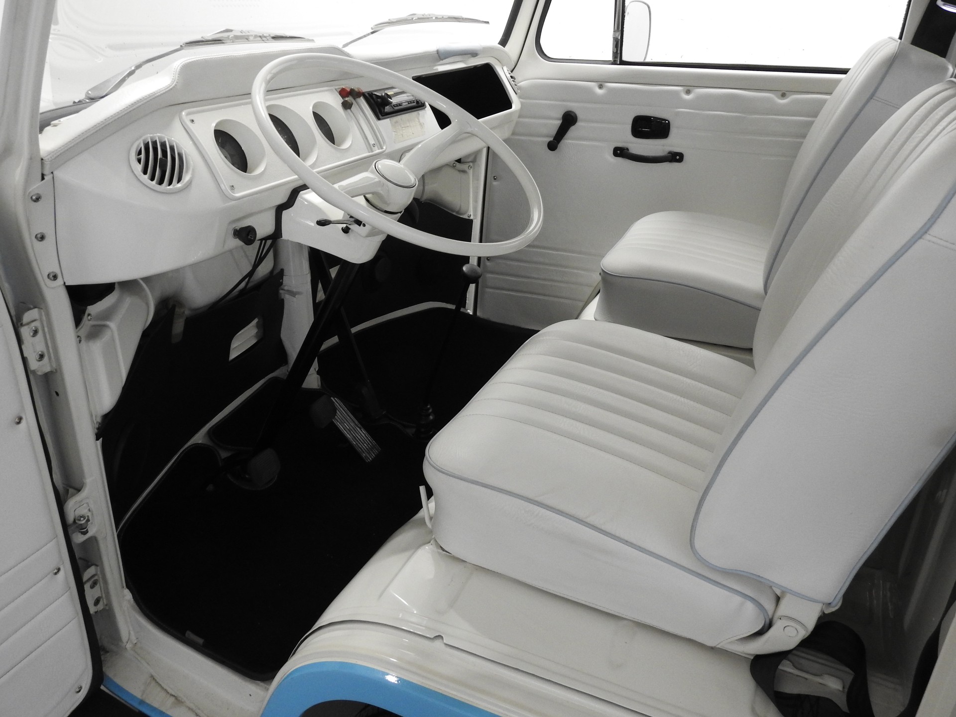 VW TYP 23-image-6
