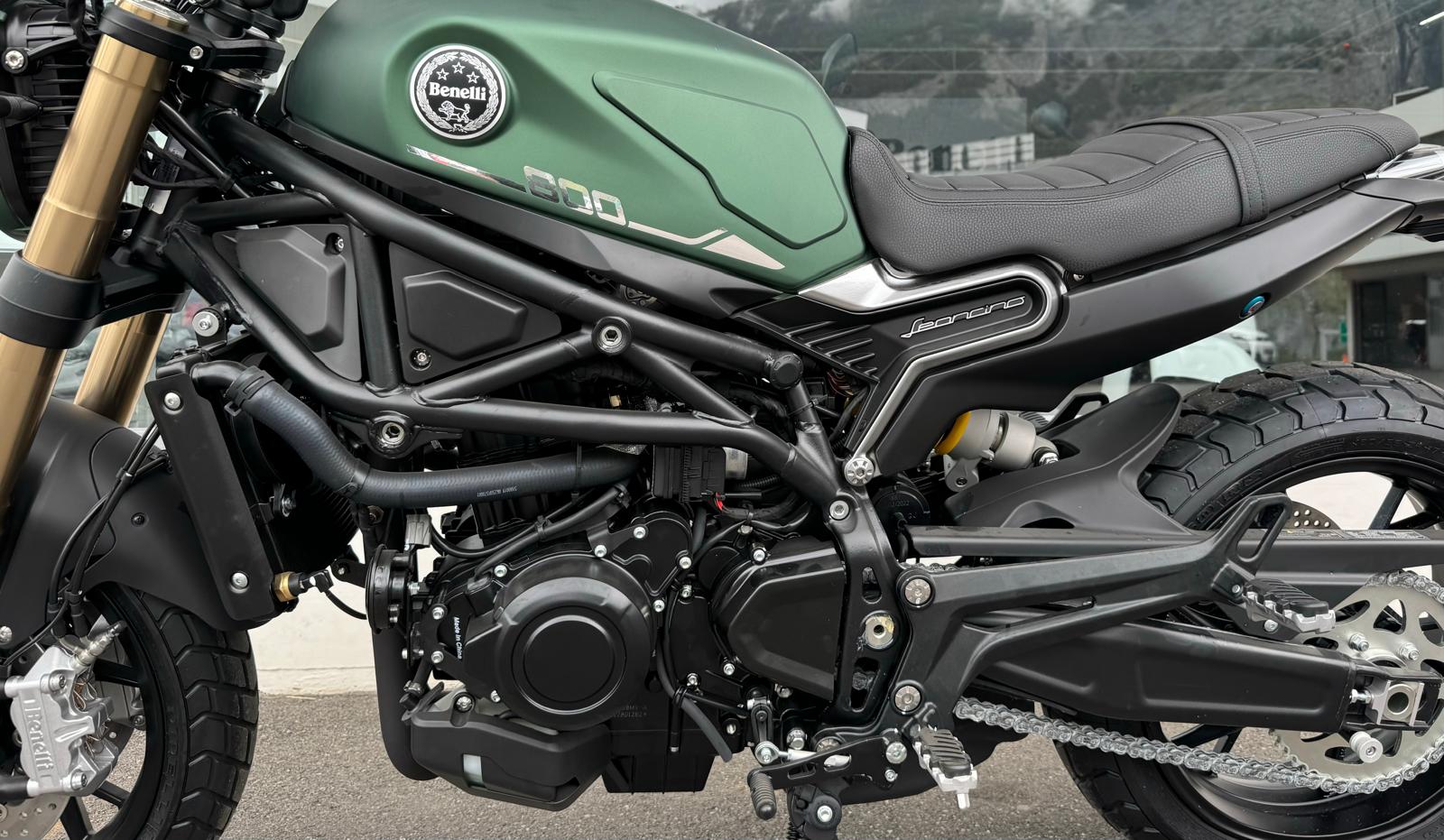 BENELLI Leoncino 800-image-12