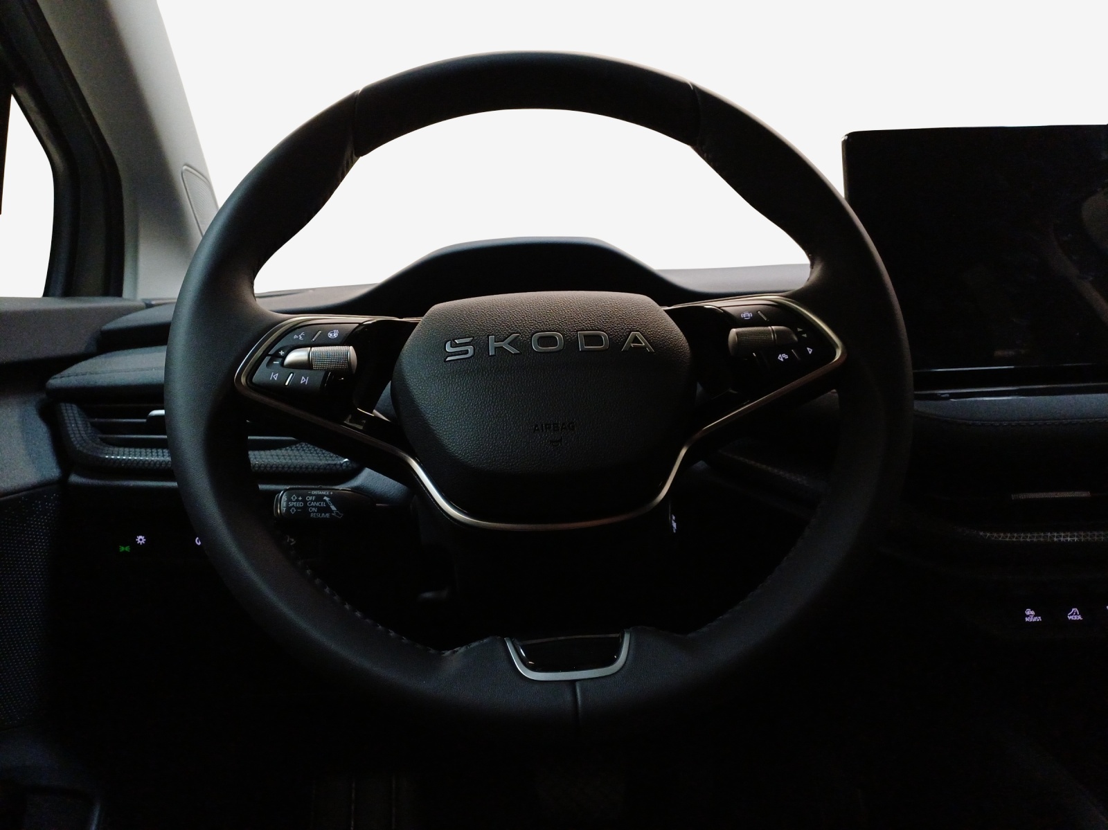 SKODA Elroq 60-image-9