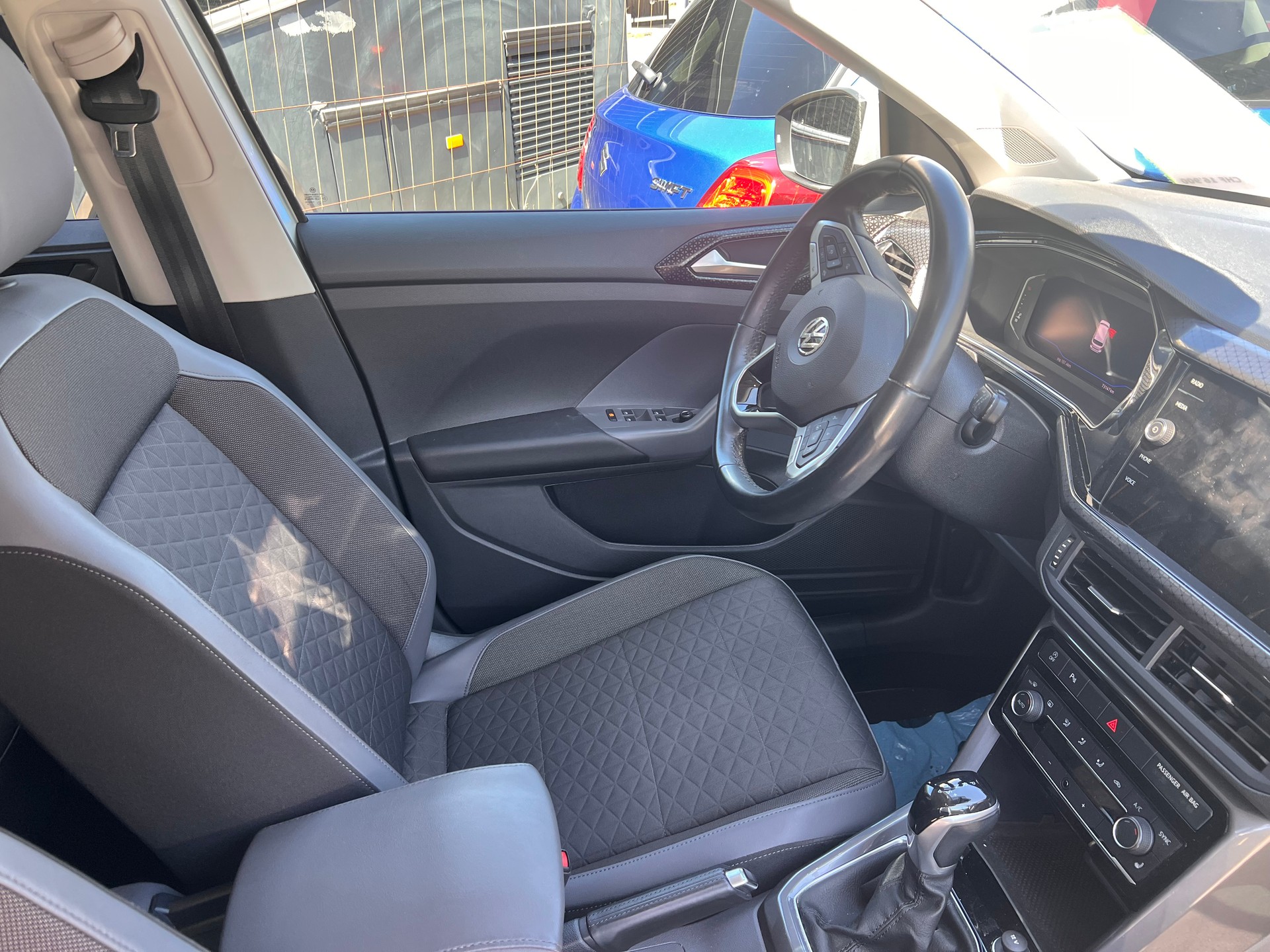 VW T-Cross 1.0 TSI Style DSG-image-10