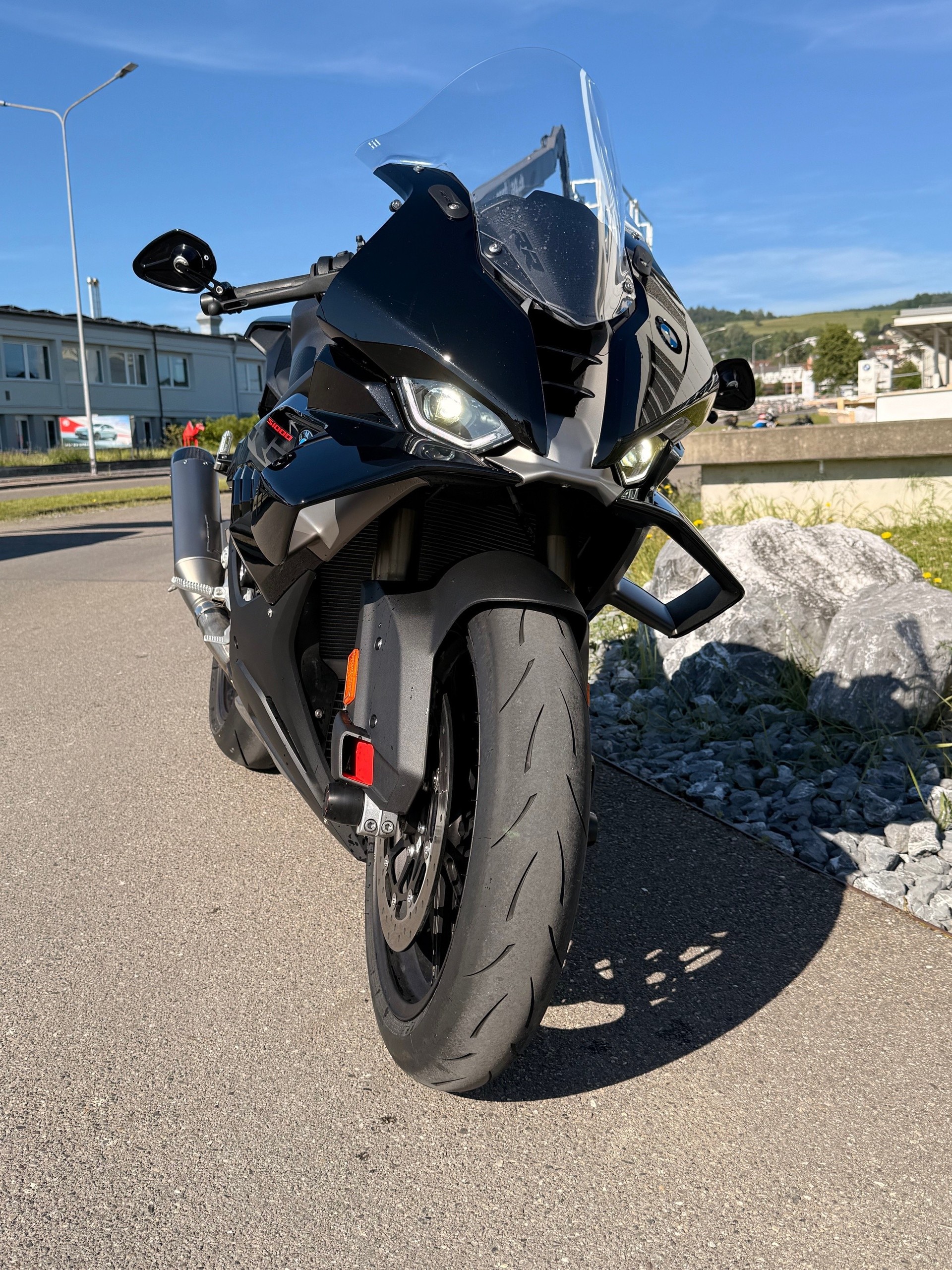 BMW S 1000 RR-showroom-element-3