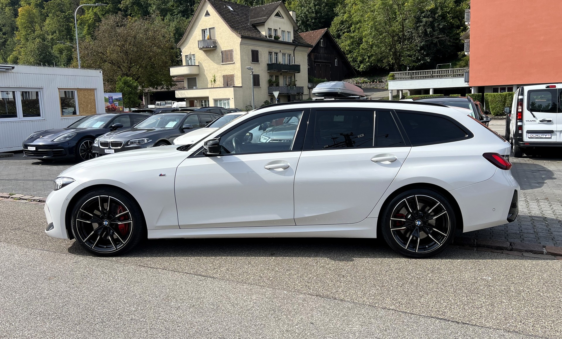 BMW M340d xDrive 48V Touring *Facelift* M Sport Pro-showroom-element-1