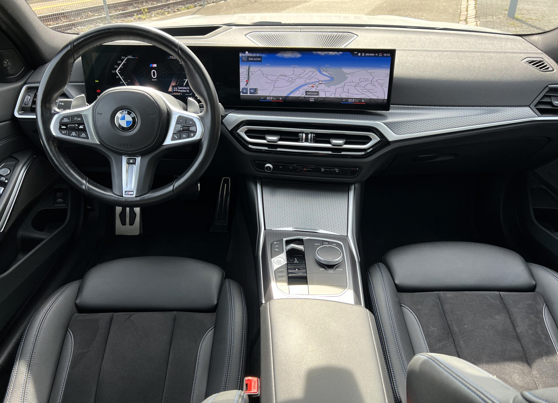 BMW M340d xDrive 48V Touring *Facelift* M Sport Pro-image-27