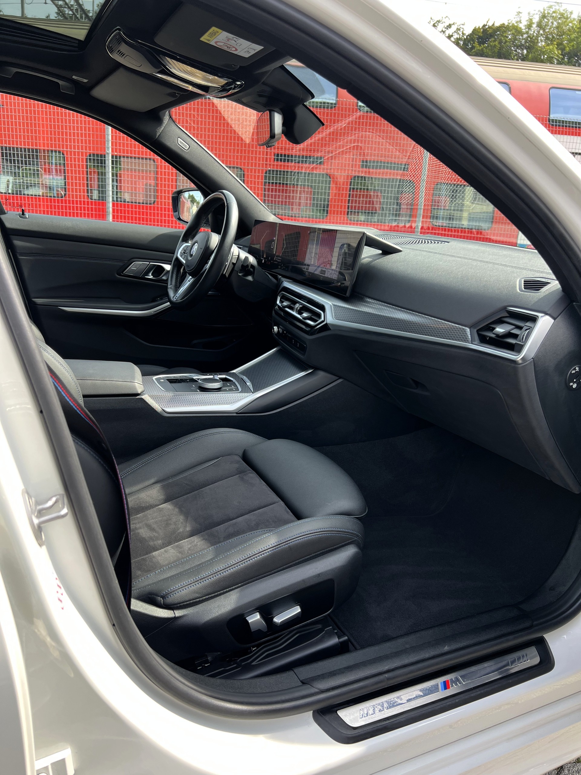 BMW M340d xDrive 48V Touring *Facelift* M Sport Pro-image-14