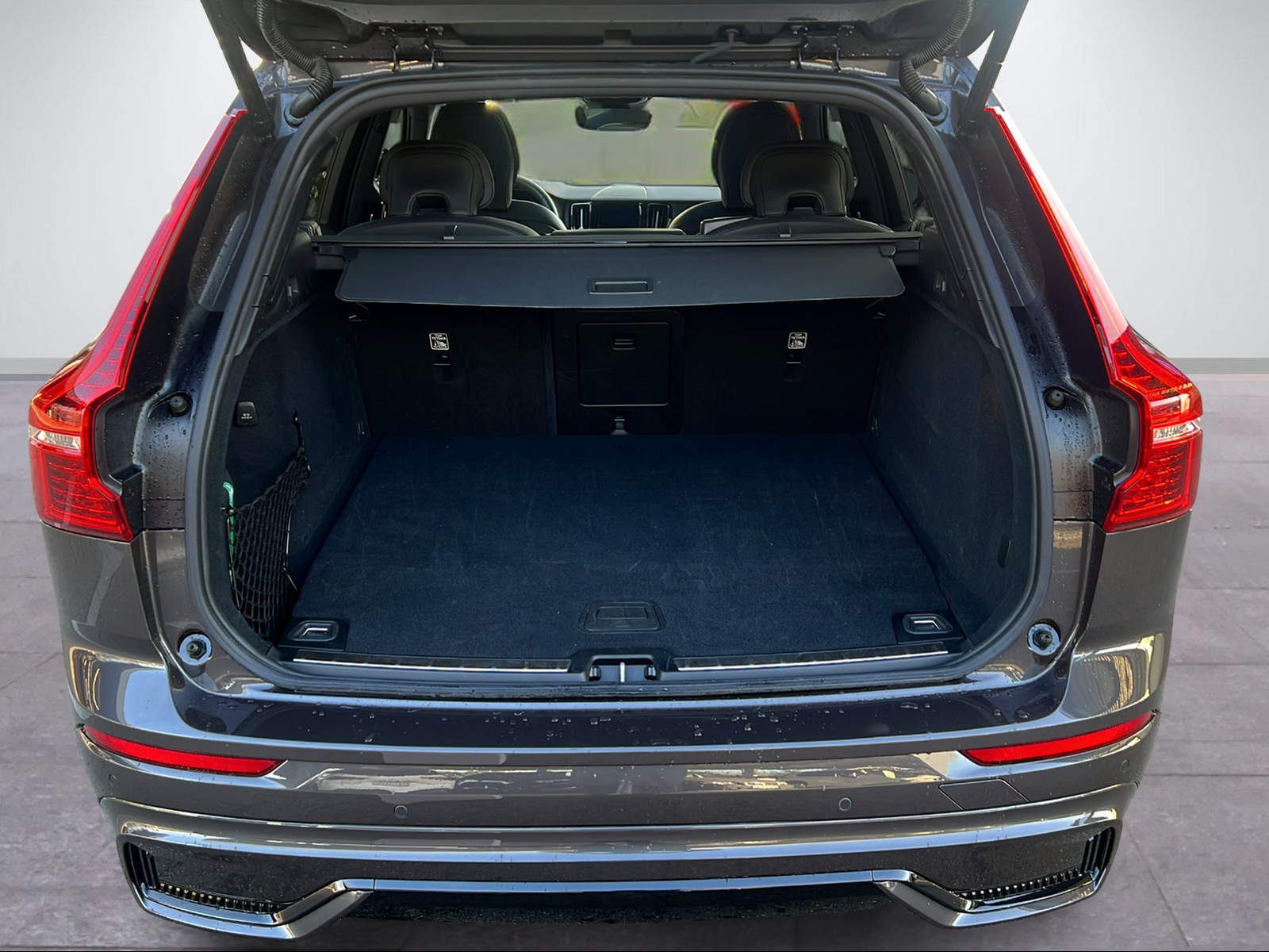 VOLVO XC60 2.0 T8 TE Plus Dark eAWD-image-5