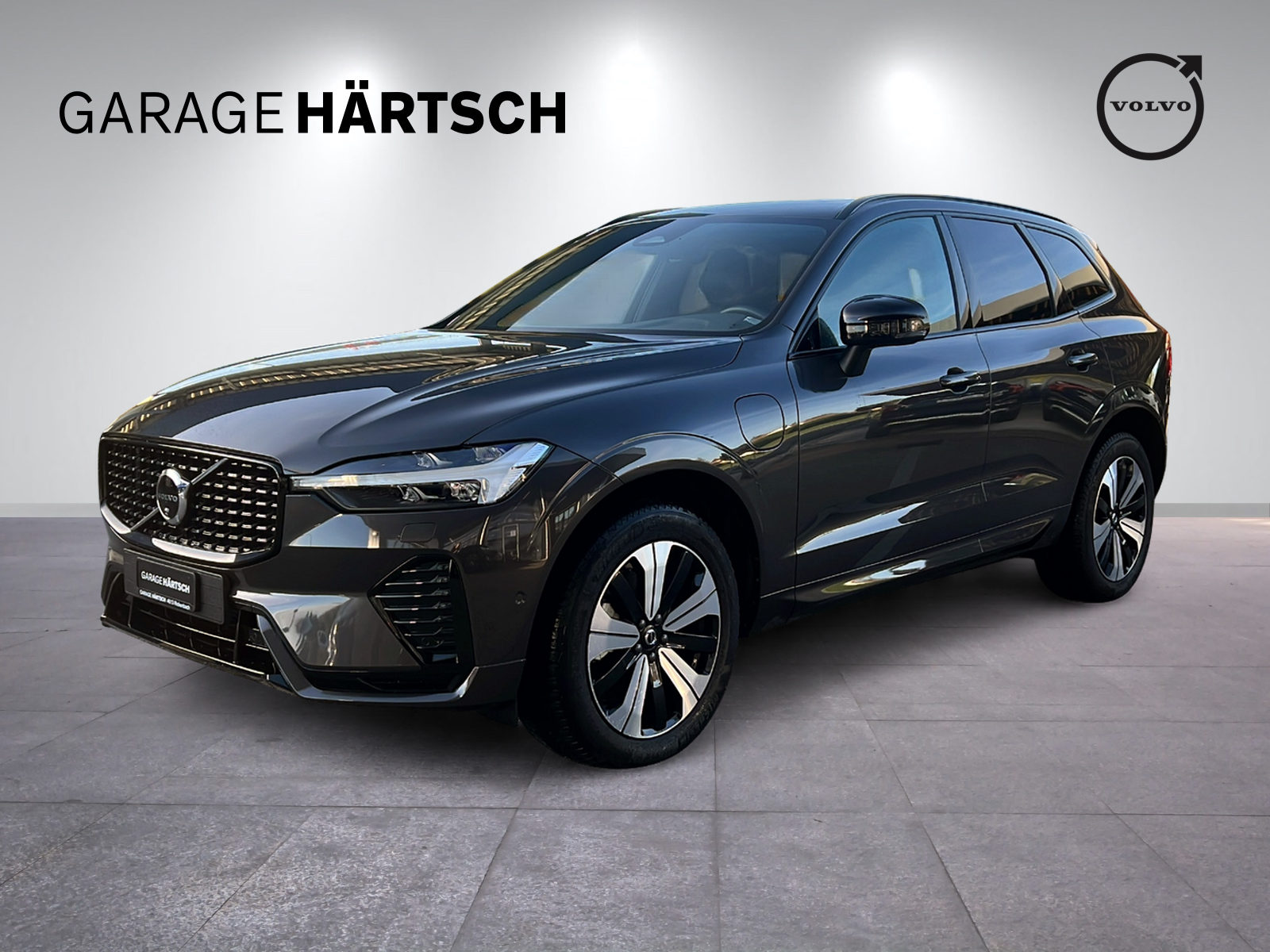 VOLVO XC60 2.0 T8 TE Plus Dark eAWD-image-0