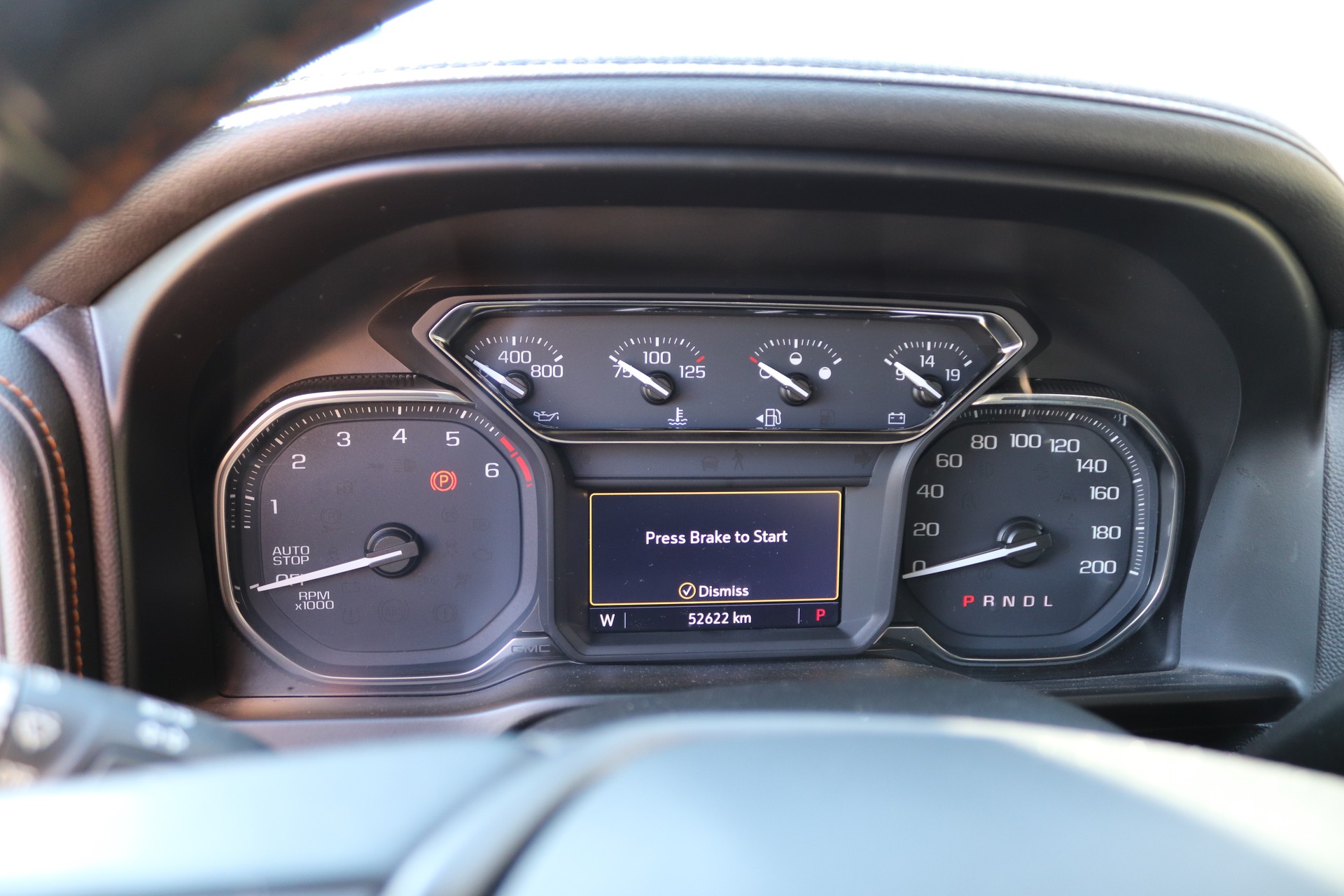 GMC 1500 AT4 V8 5,3L Modell 2019-image-9