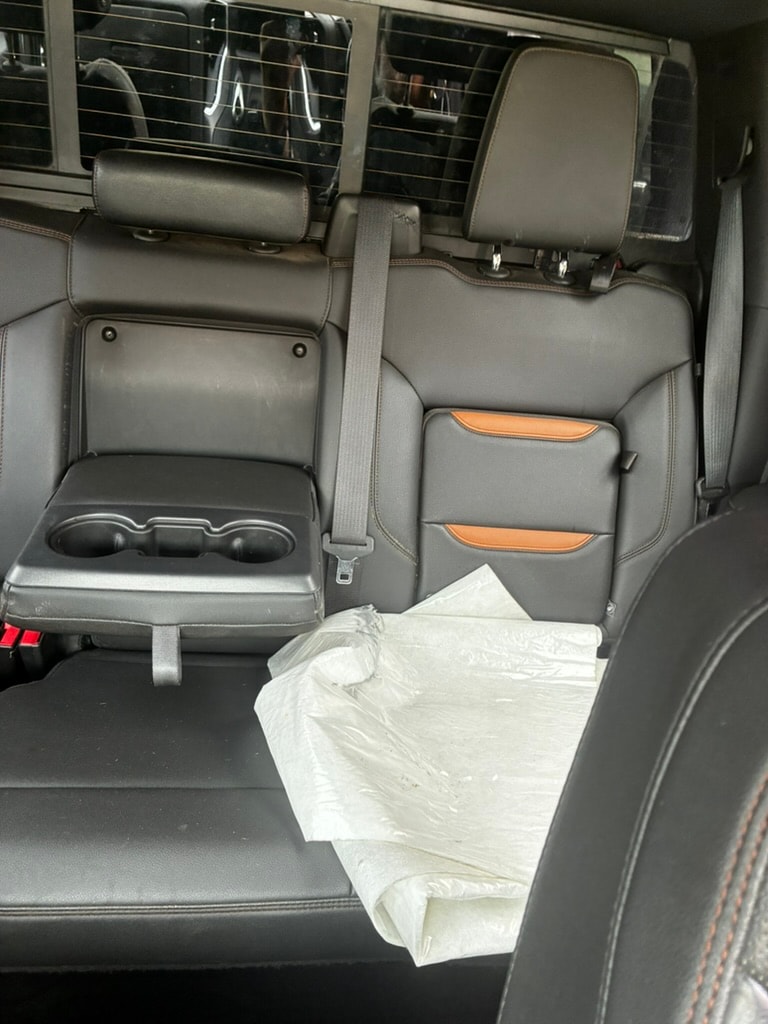 GMC 1500 AT4 V8 5,3L Modell 2019-image-13