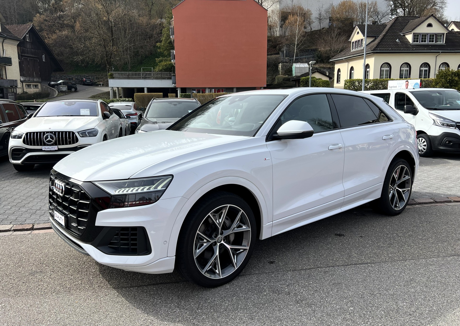 AUDI Q8 50 TDI quattro tiptronic