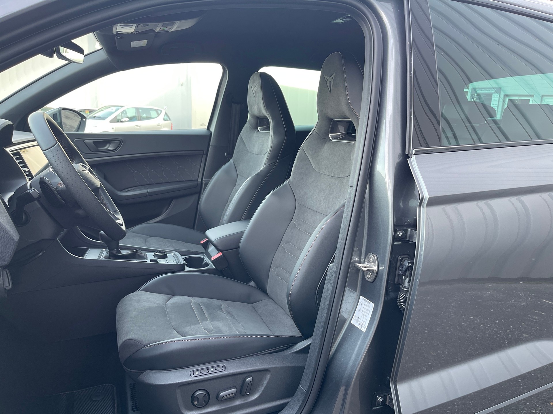 CUPRA Ateca 1.5TSI Inicio DSG-image-6
