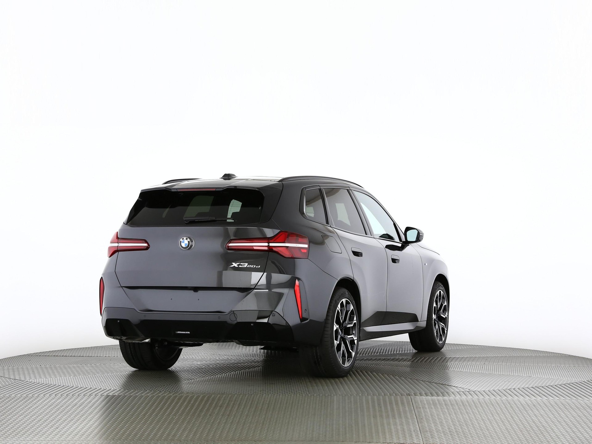 BMW X3 20d xDrive-image-18