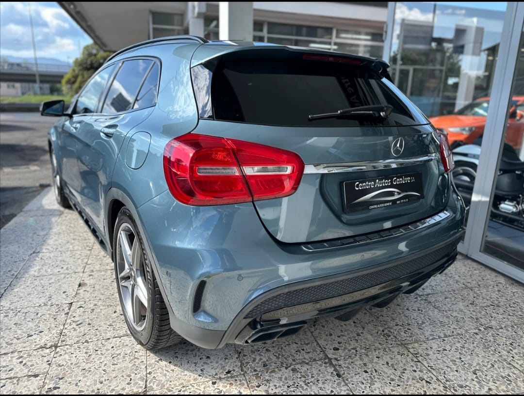 MERCEDES-BENZ GLA 45 AMG 4Matic 7G-DCT-image-8