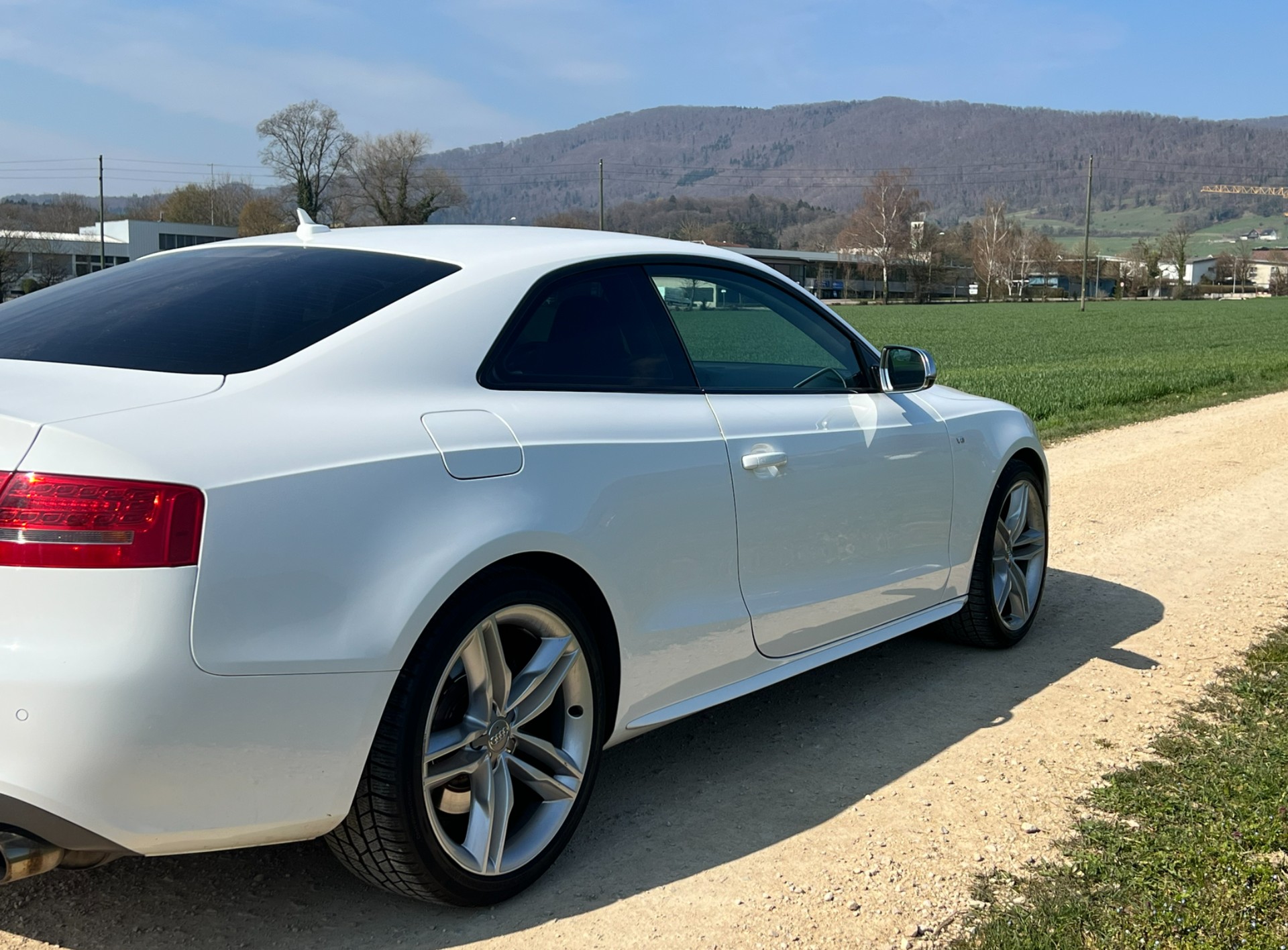 AUDI S5 Coupé 4.2 FSI quattro tiptronic-image-3