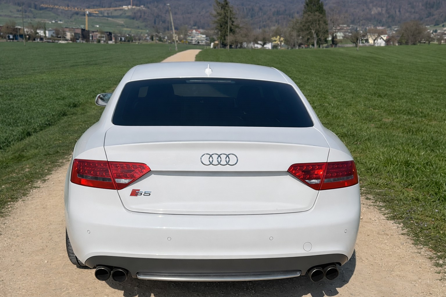 AUDI S5 Coupé 4.2 FSI quattro tiptronic-image-2