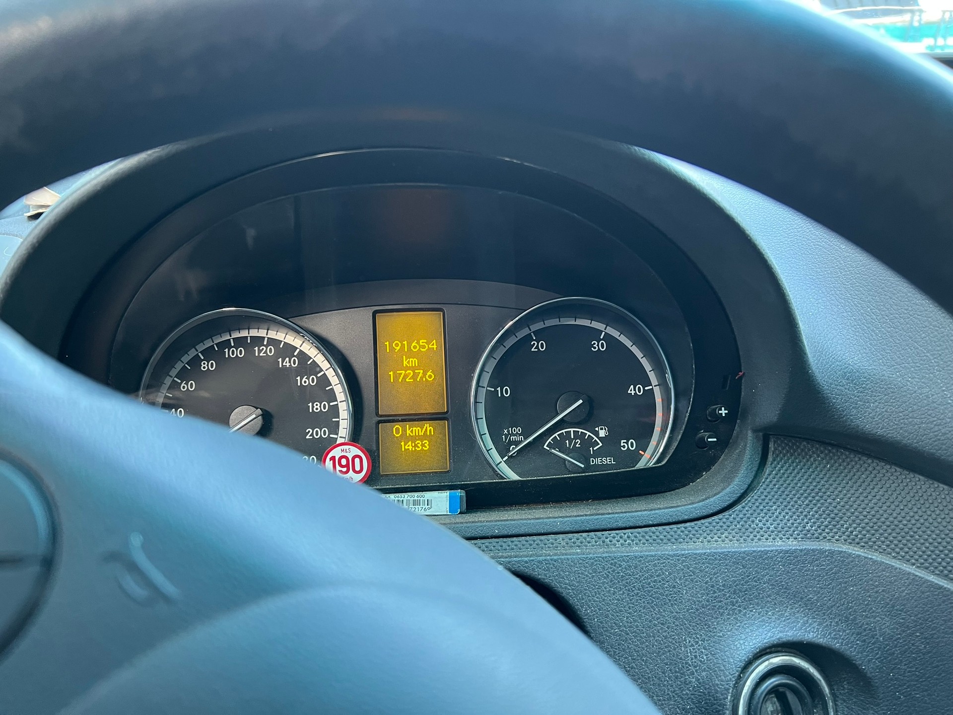 MERCEDES-BENZ VITO 113 CDI BLUE EFFICICIENCY l 136 PS-image-9