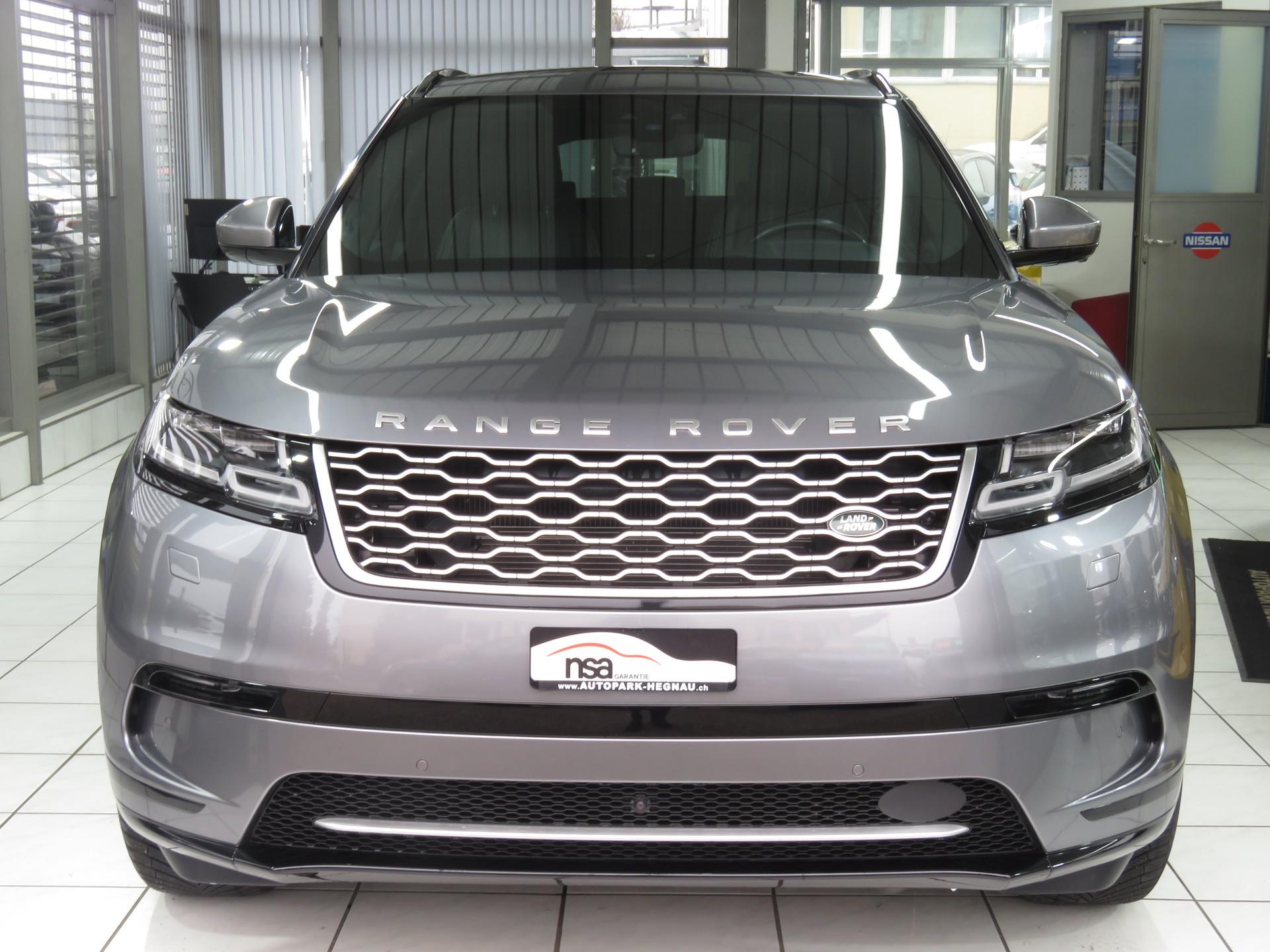 LAND ROVER Range Rover Velar P 250 S Automat-image-1