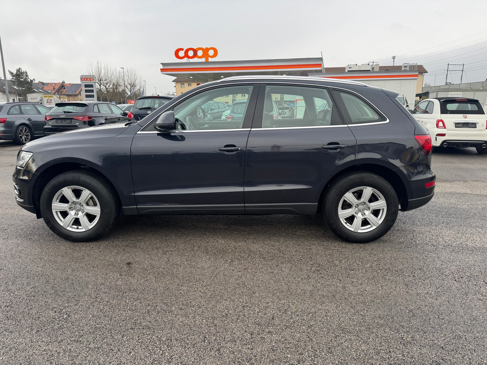 AUDI Q5 2.0 TFSI quattro tiptronic-image-2