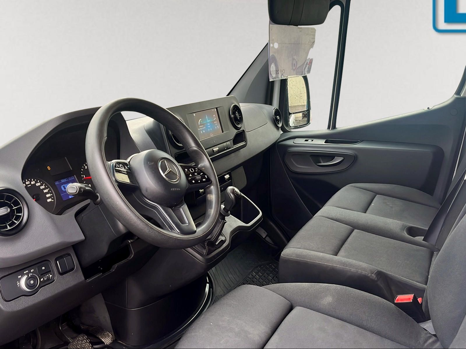 MERCEDES-BENZ 314 CDI-image-4