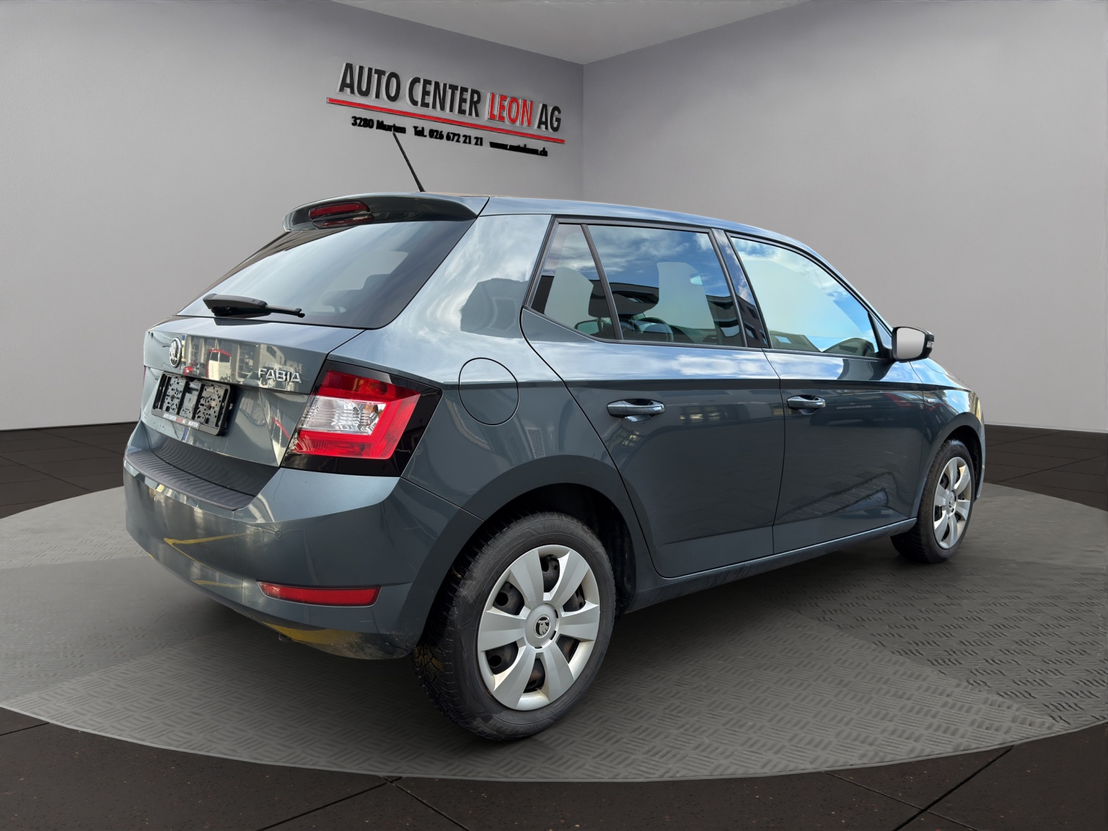 SKODA Fabia 1.0 TSI Ambition DSG-image-5