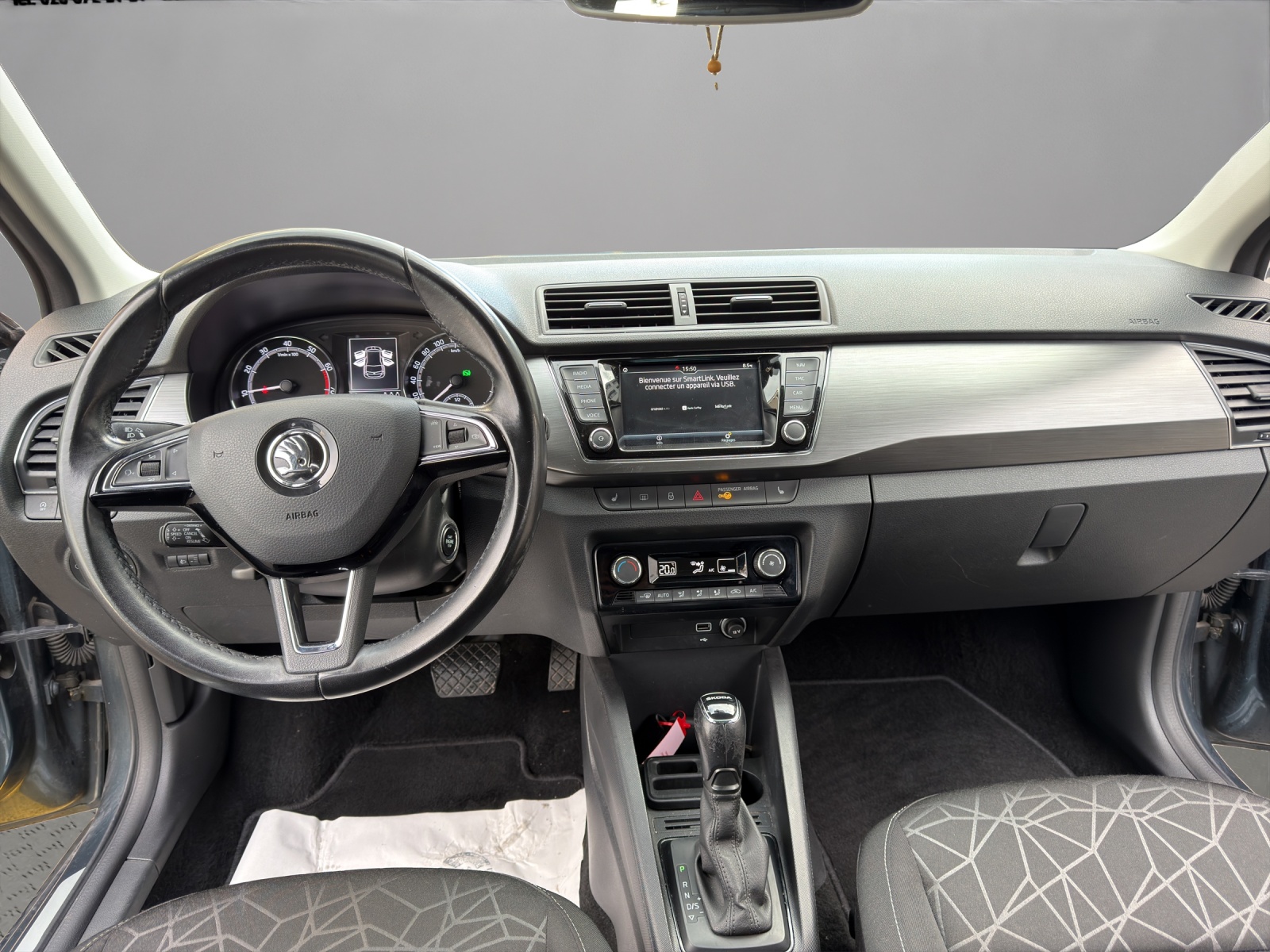 SKODA Fabia 1.0 TSI Ambition DSG-image-13