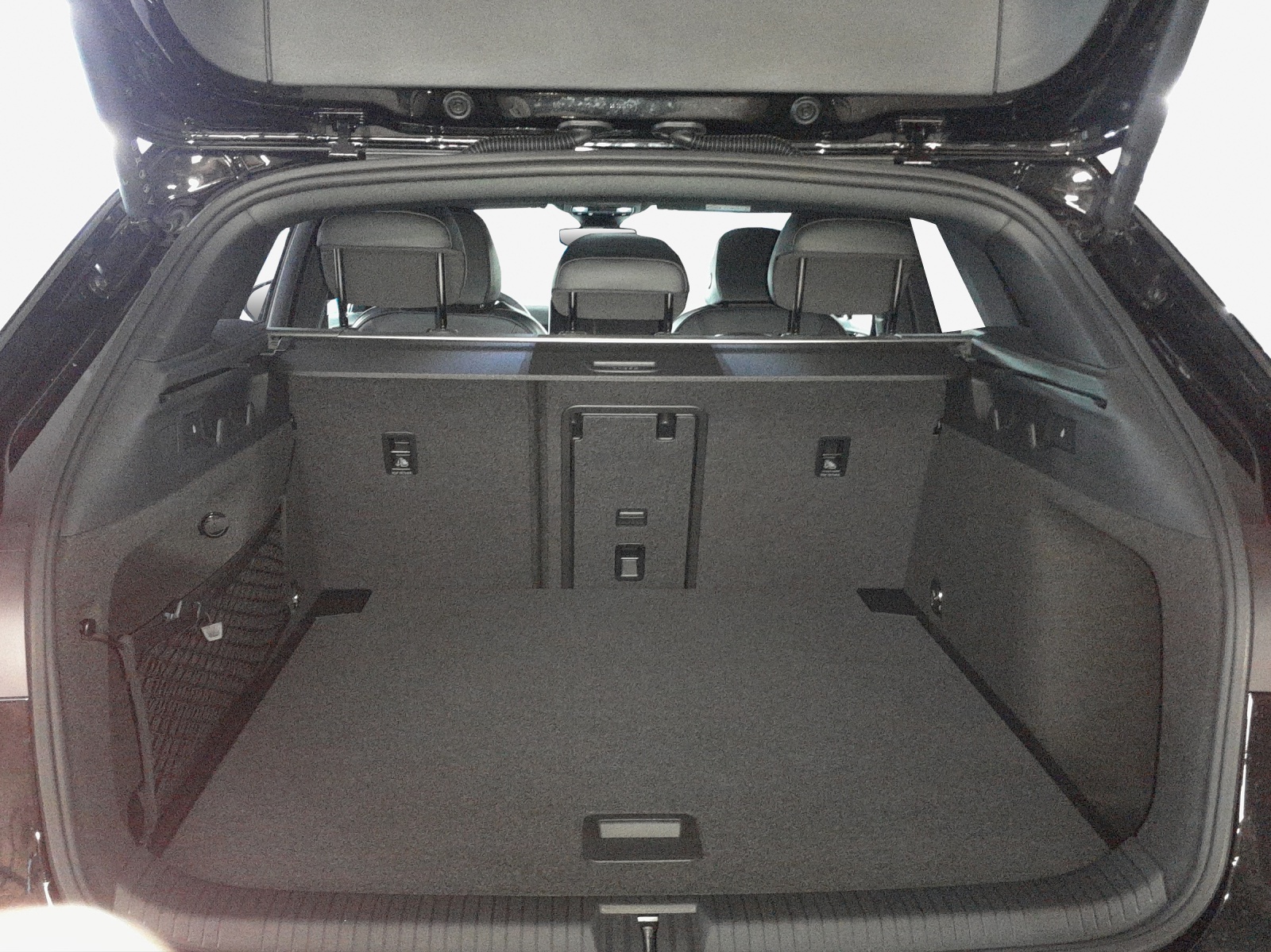 VW ID.7 Tourer Pro S 86 kWh Pro S-image-12