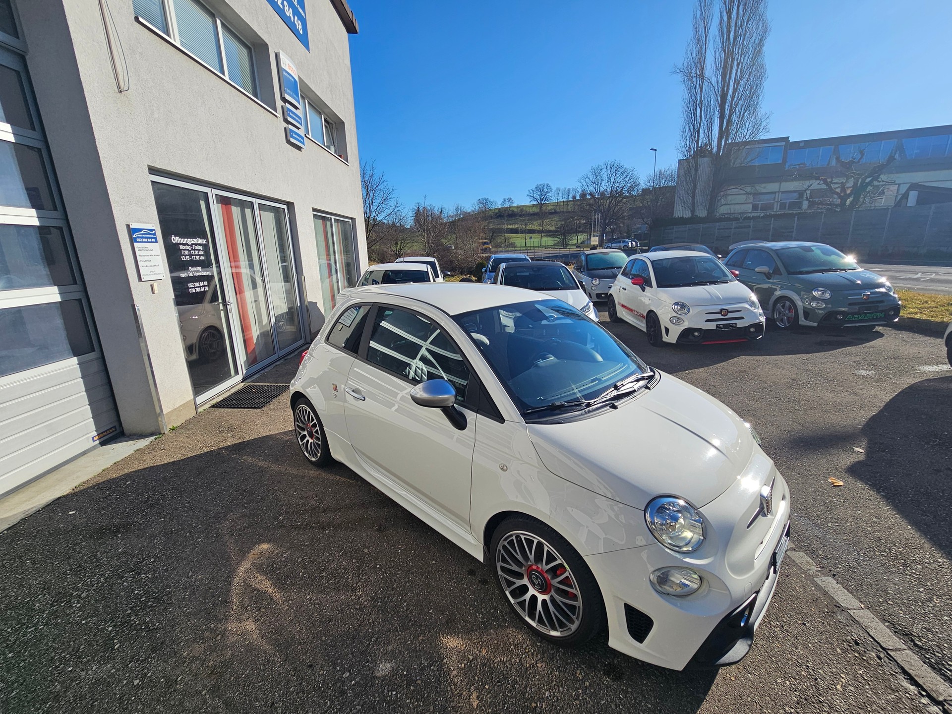 FIAT 595 1.4 16V Turbo Abarth Turismo-image-1