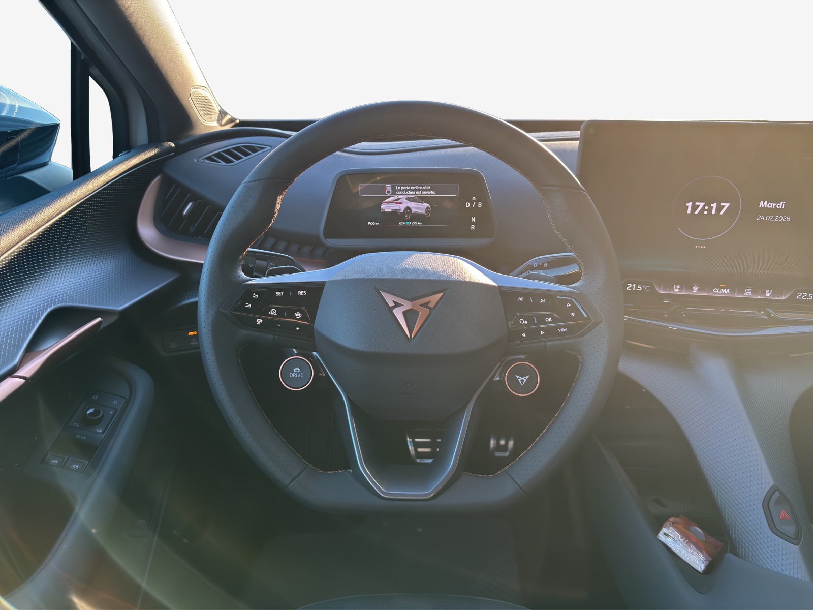 CUPRA Tavascan Type 10 77 kWh VZ Extreme-image-9