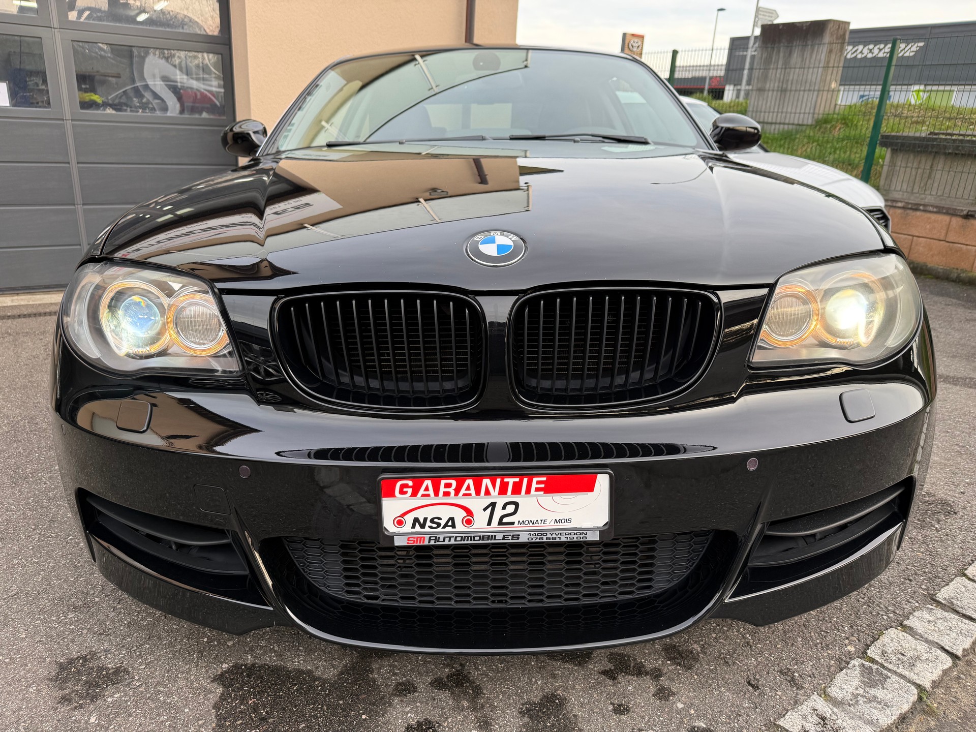BMW 135i Coupé-image-7