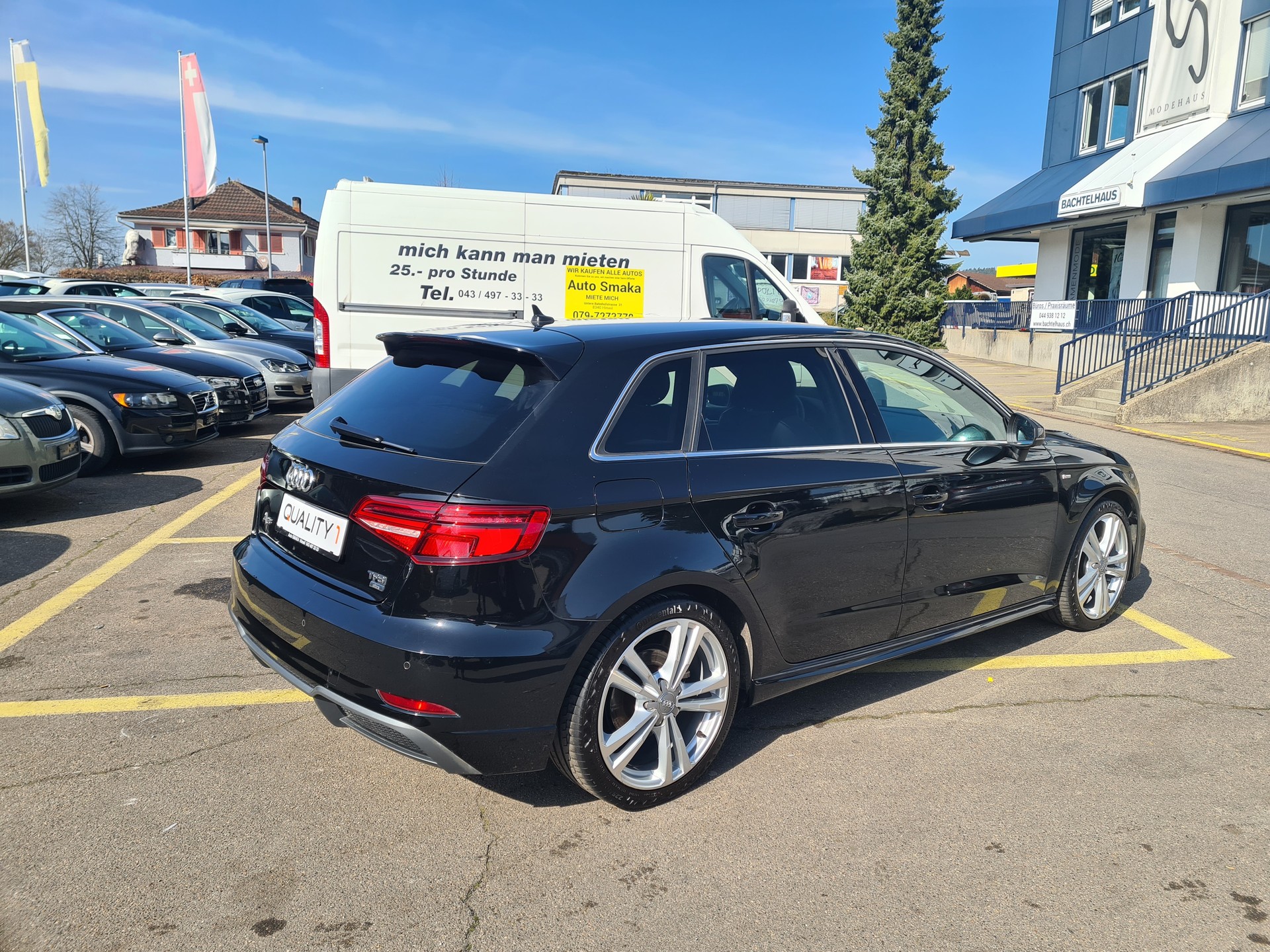 AUDI A3 Sportback 1.4 TFSI Sport-image-2